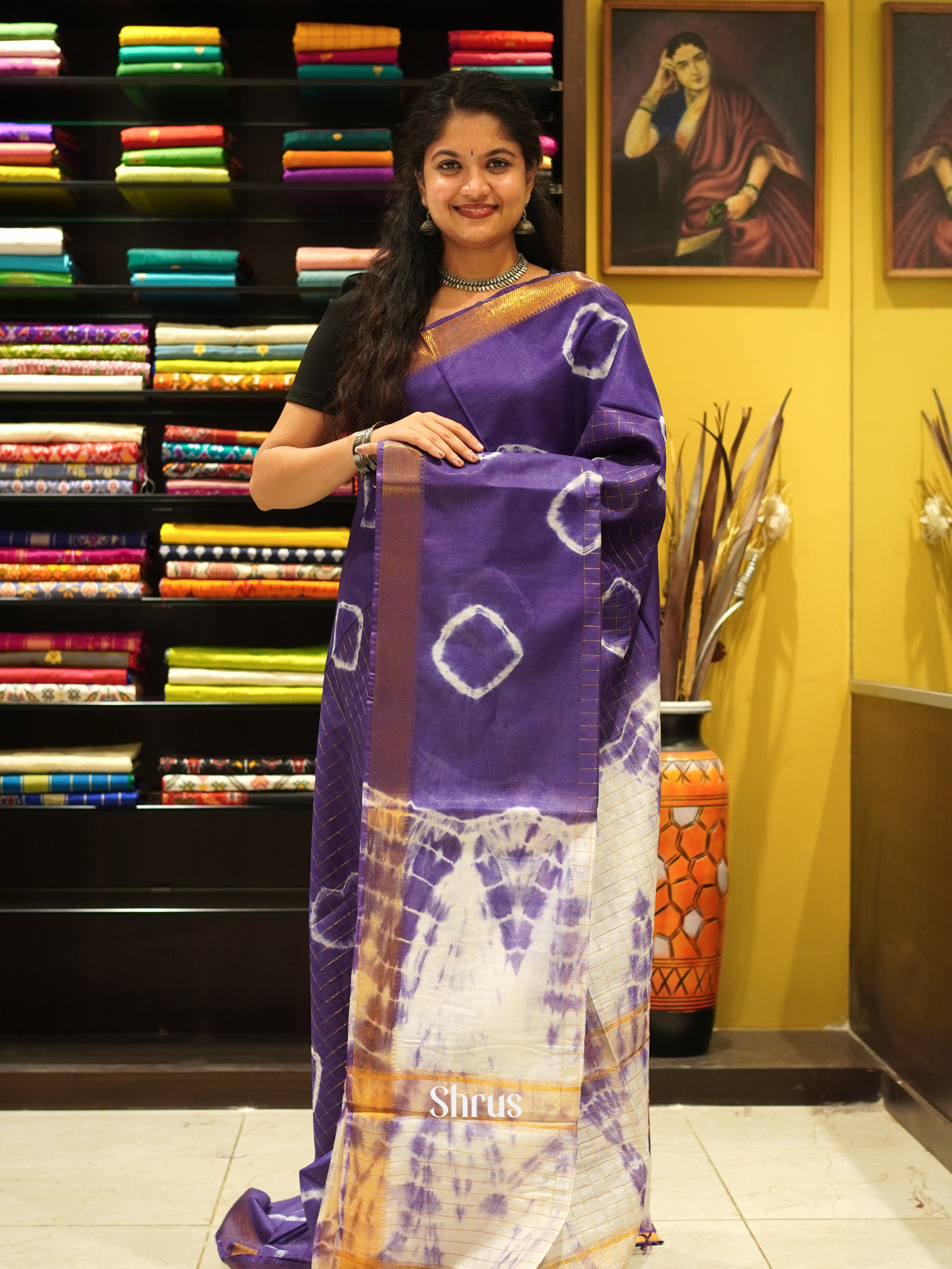 Eggpalnt & Cream - Shibori Saree - Shop on ShrusEternity.com