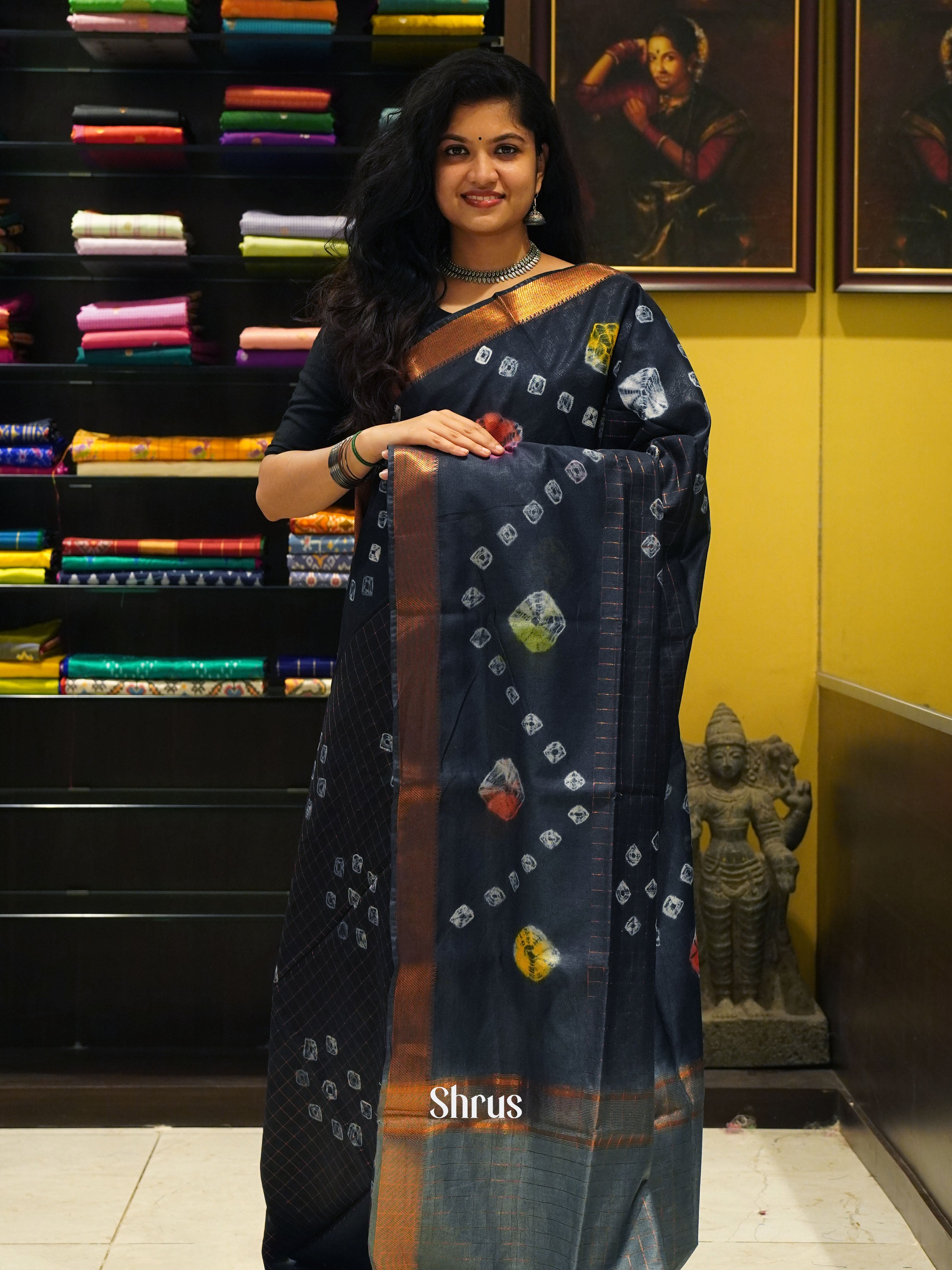 Black And Grey- Shibori Saree - Shop on ShrusEternity.com