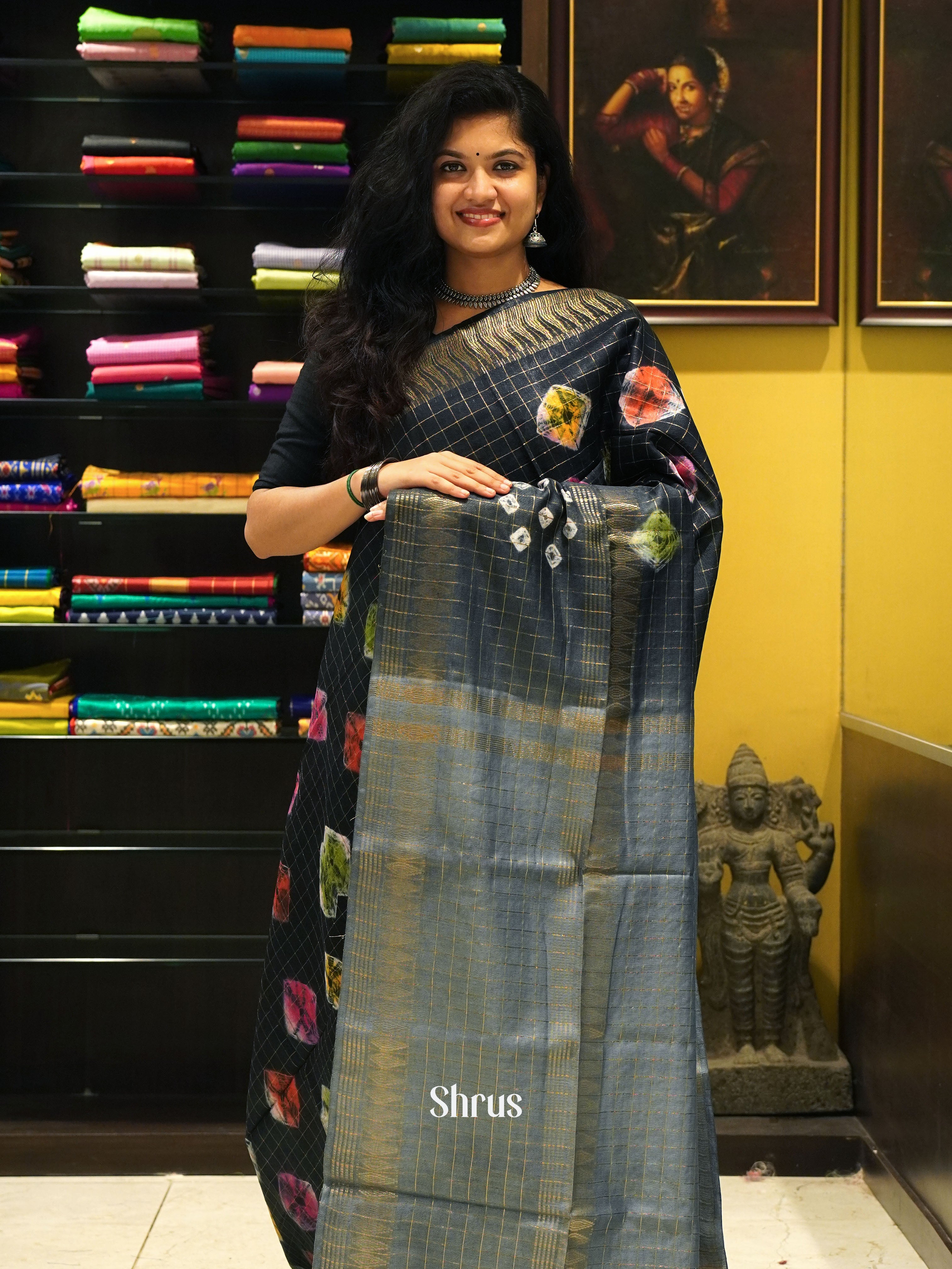 Black & Grey - Shibori - Shop on ShrusEternity.com