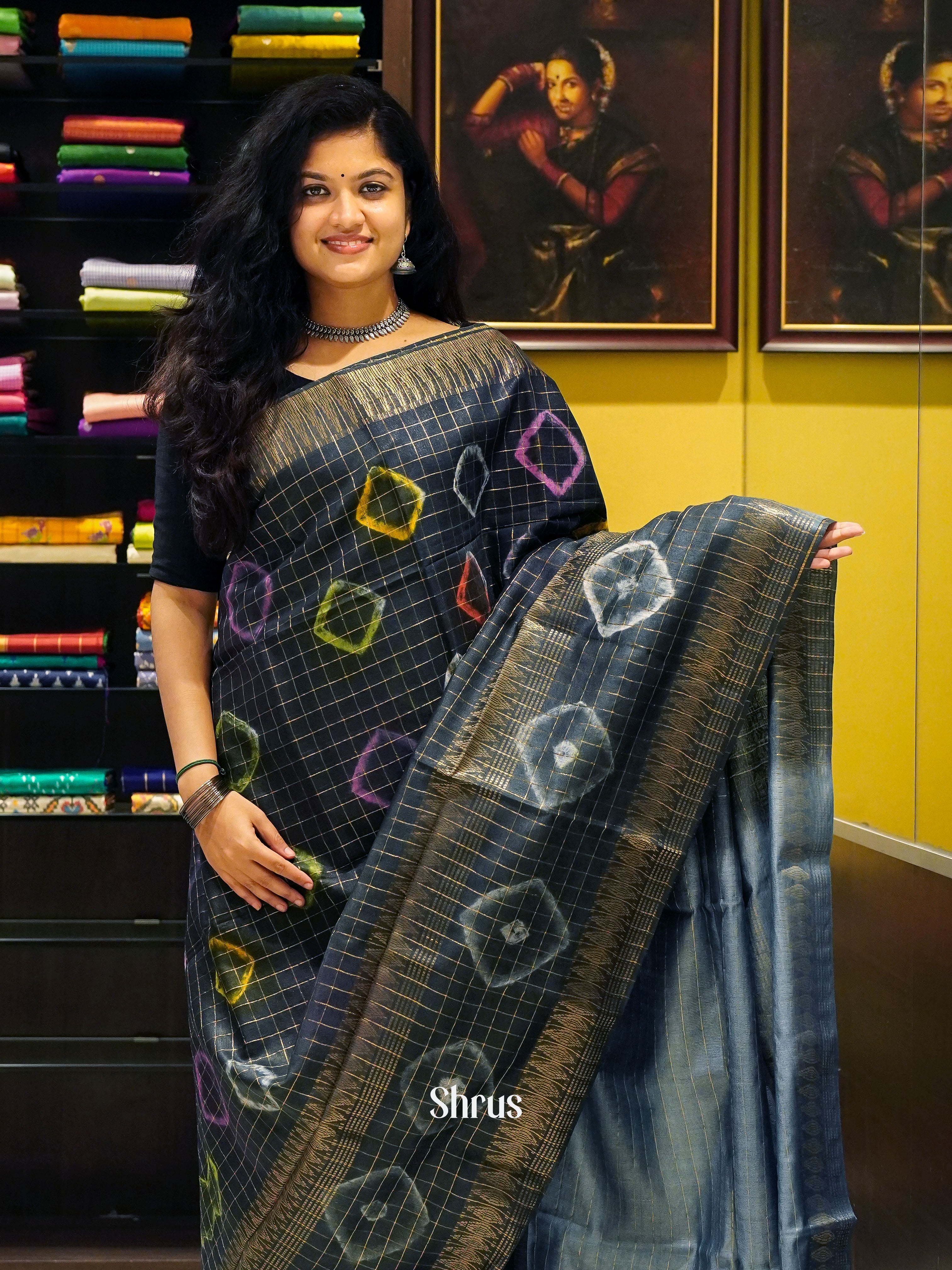 Black & Grey - Shibori Saree - Shop on ShrusEternity.com