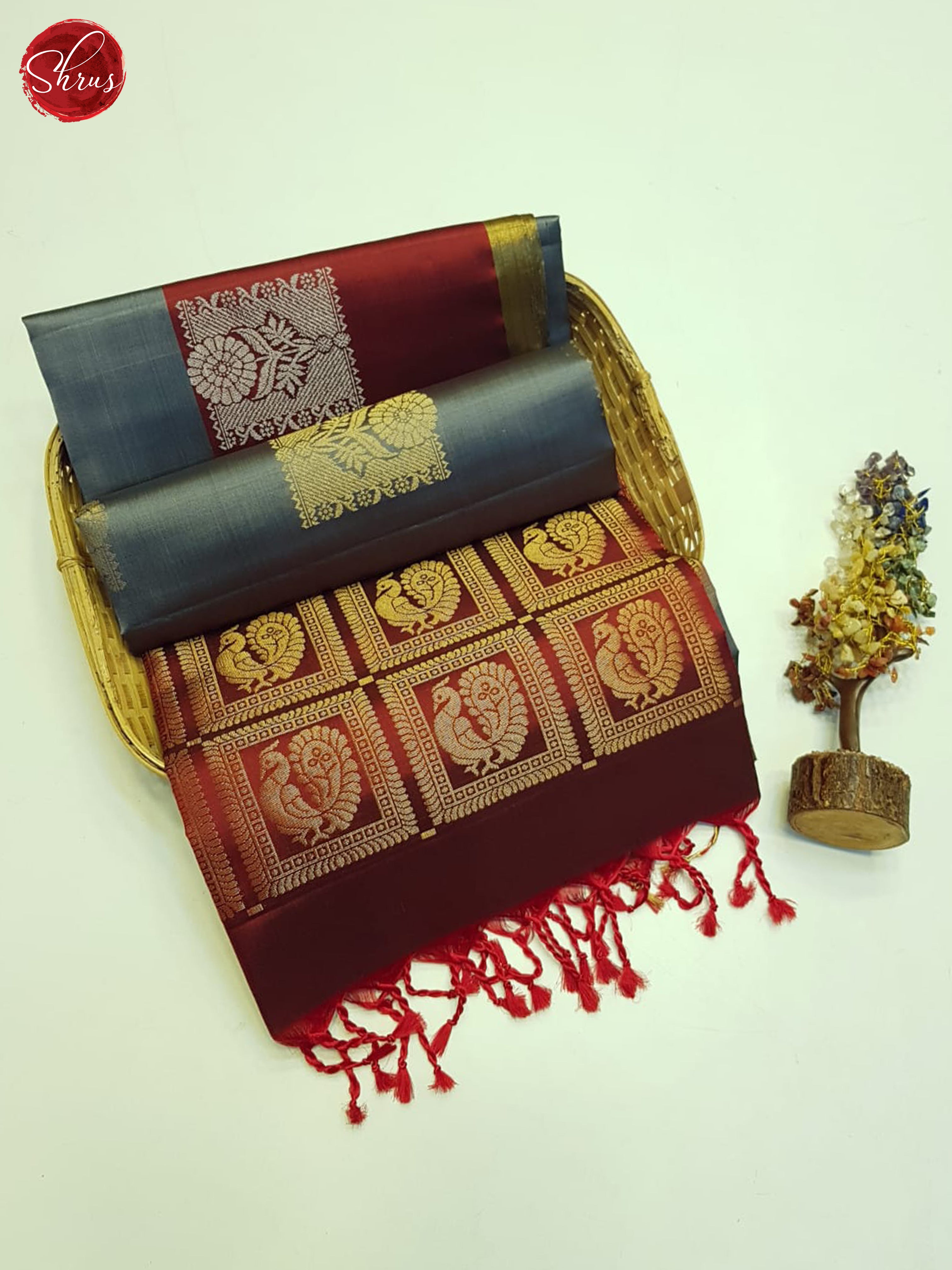 Grey And Arakku Maroon- Soft Silk Saree - Shop on ShrusEternity.com