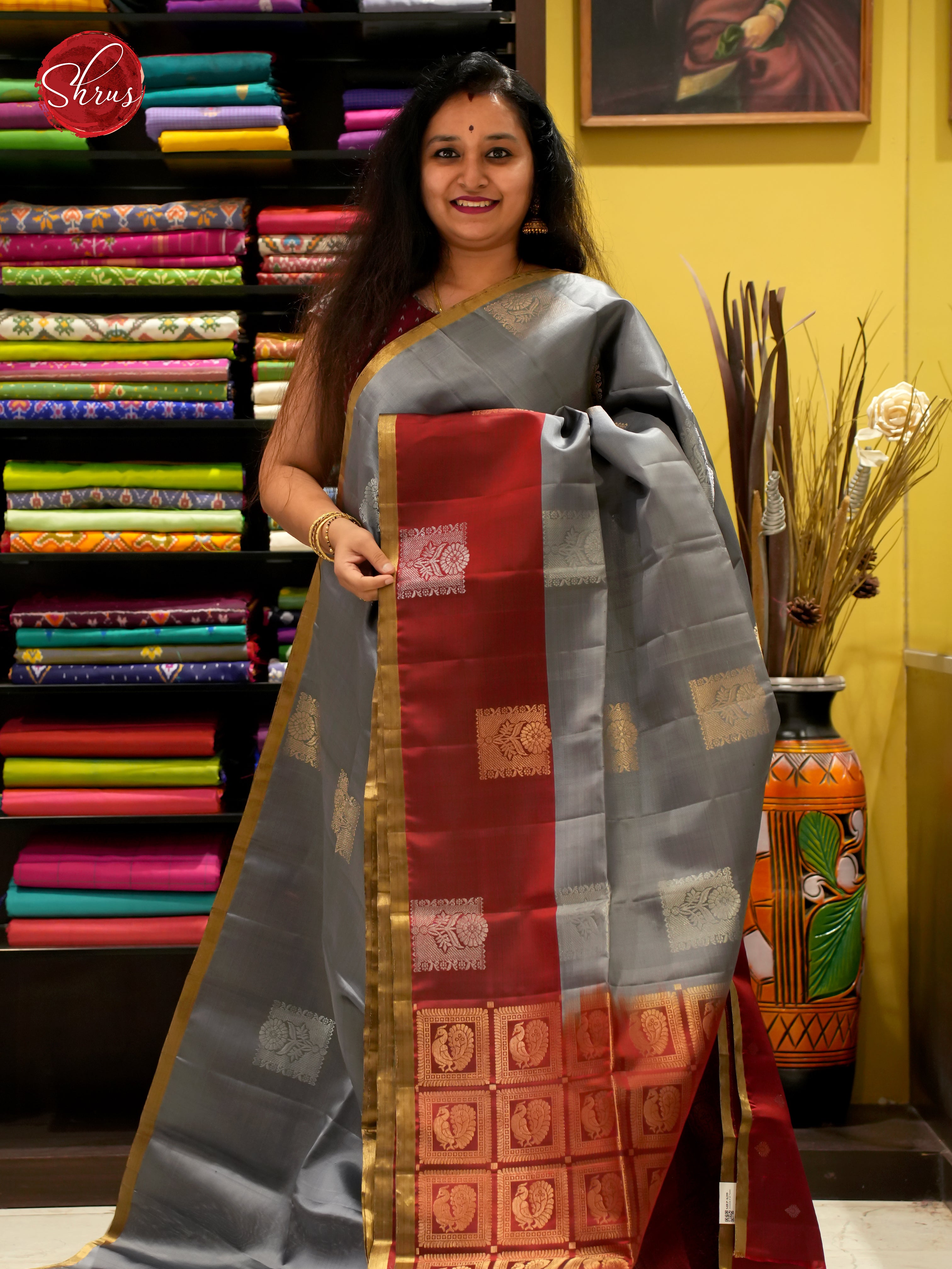 Grey And Arakku Maroon- Soft Silk Saree - Shop on ShrusEternity.com