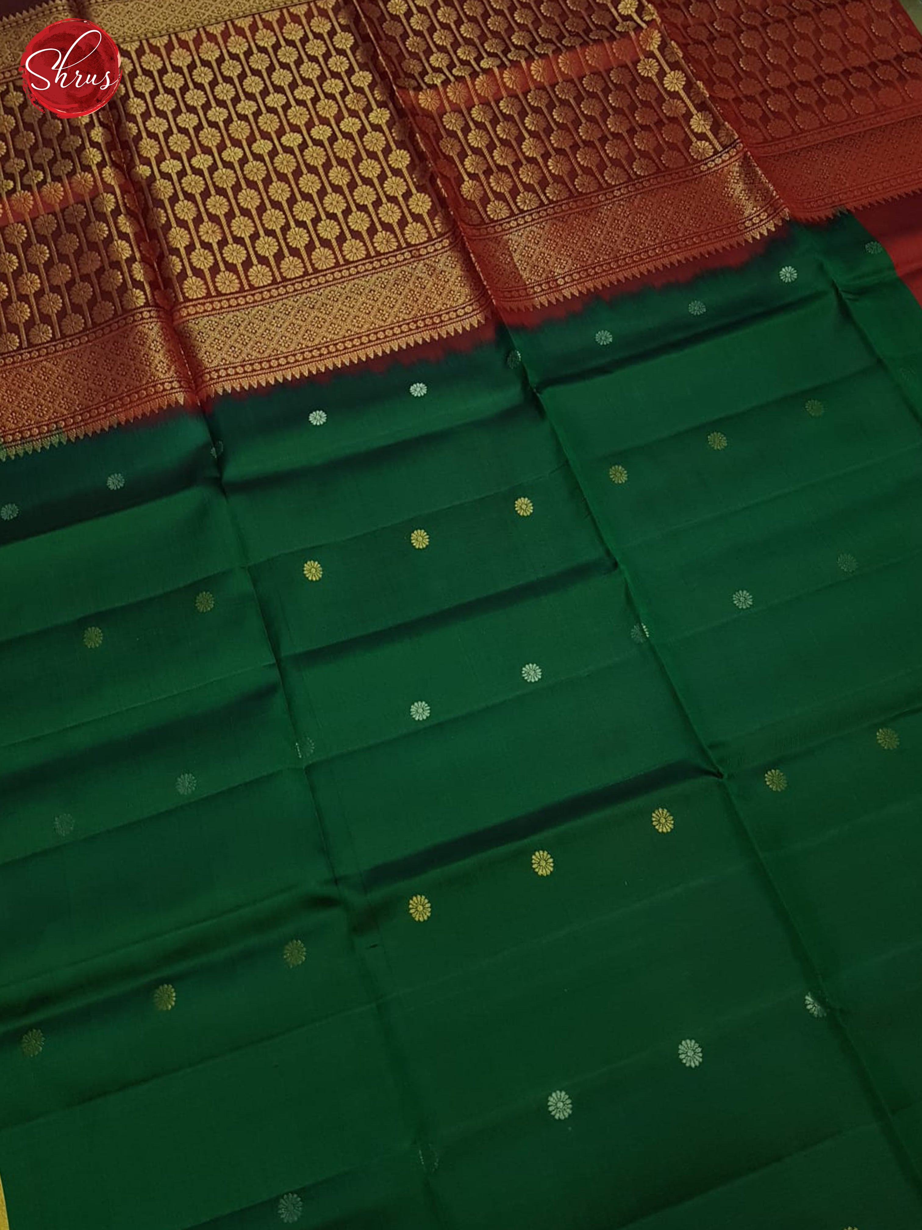 Green And Arakku Maroon- Soft Silk Saree - Shop on ShrusEternity.com