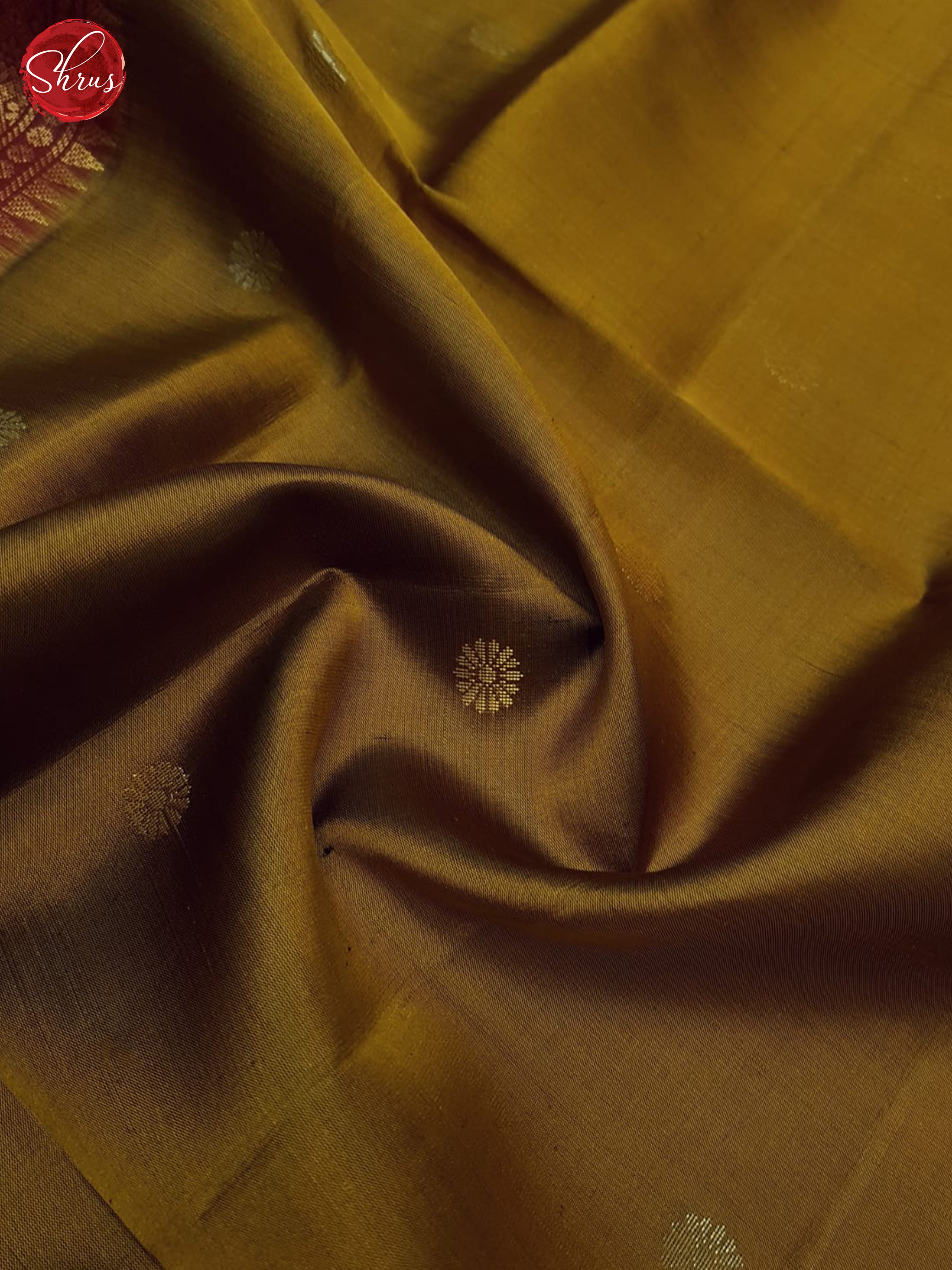 Doul Gold And Arraku Marron - Shop on ShrusEternity.com