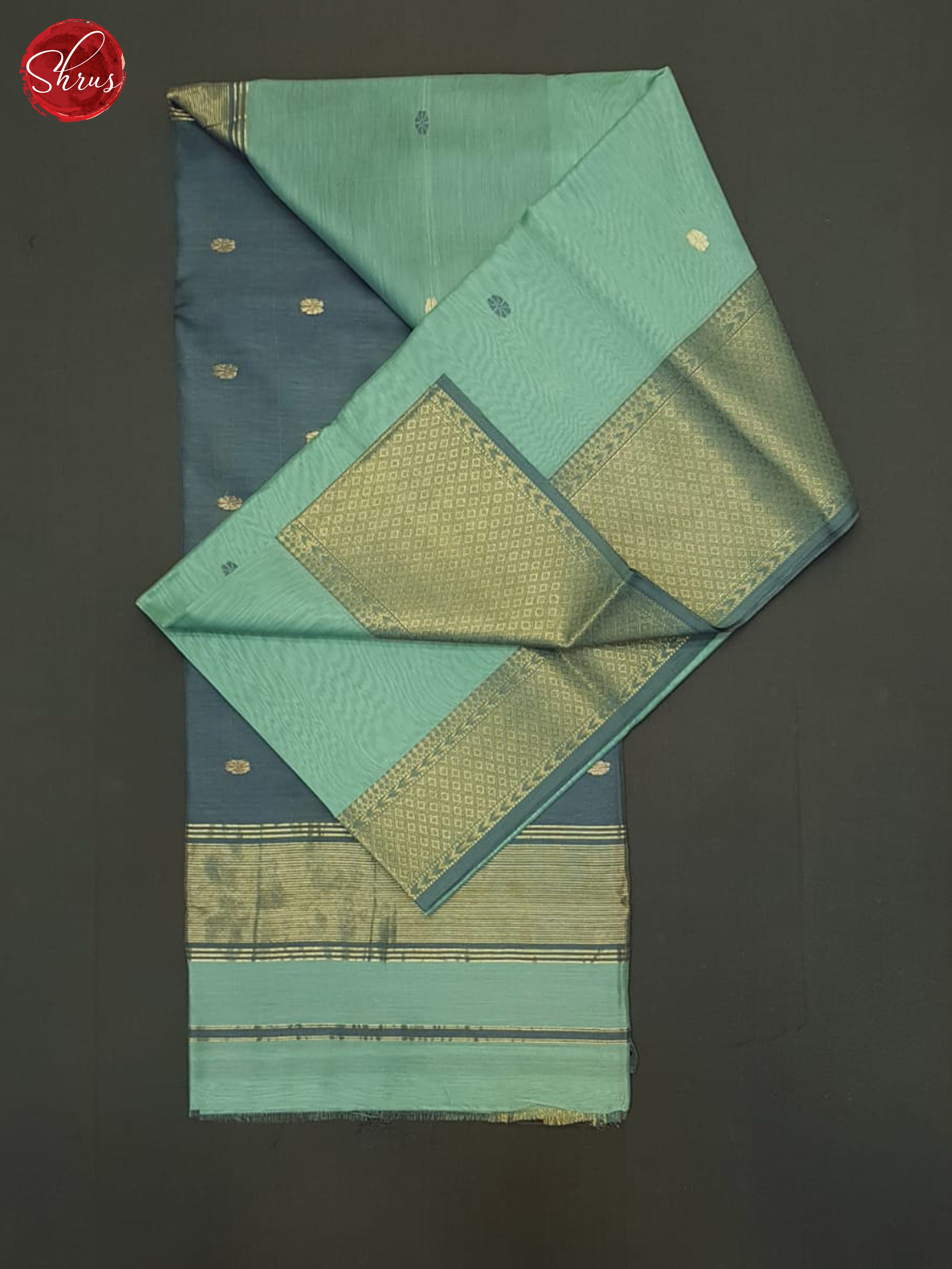 Pastel Green And Grey- Maheshwari Silk Cotton saree - Shop on ShrusEternity.com