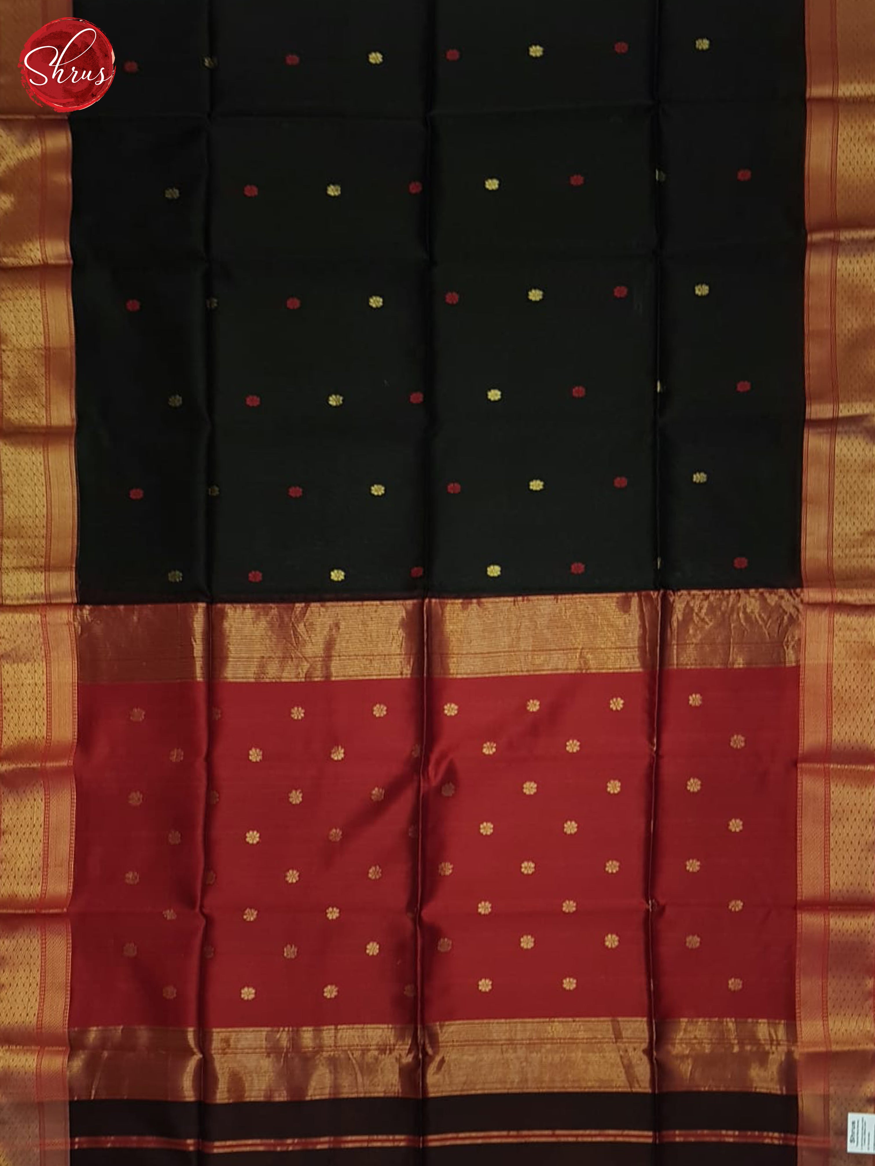 Black & Red - Maheshwari Silk Cotton Saree - Shop on ShrusEternity.com