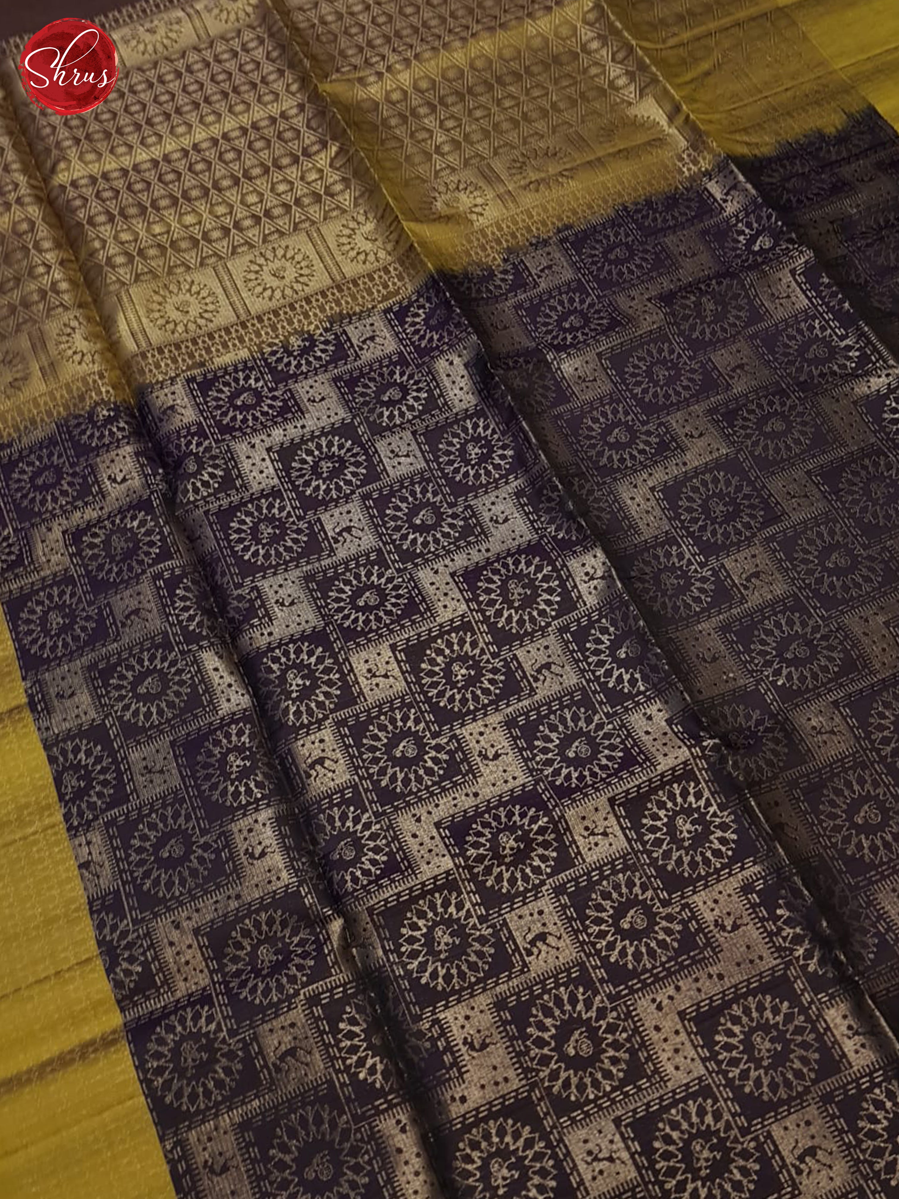 Jamun Fruit And Gold - Shop on ShrusEternity.com