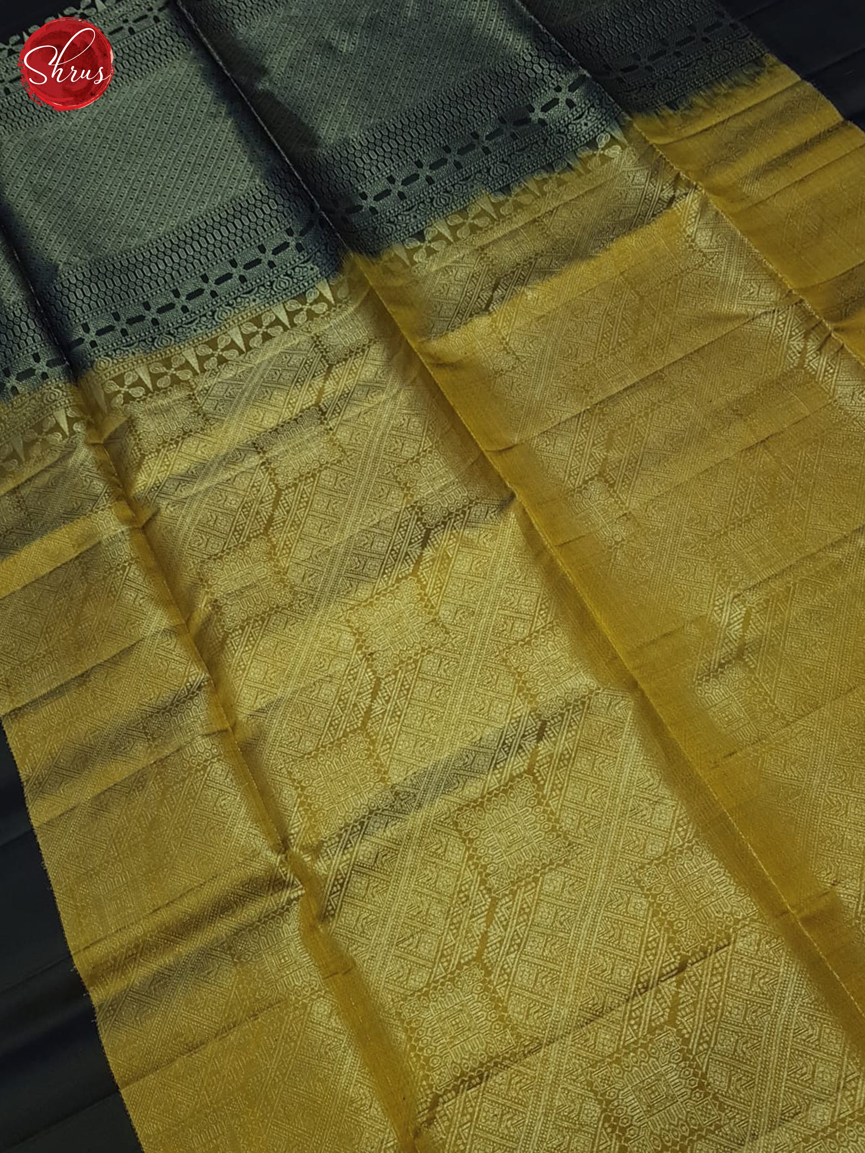 Gold And Black - Shop on ShrusEternity.com