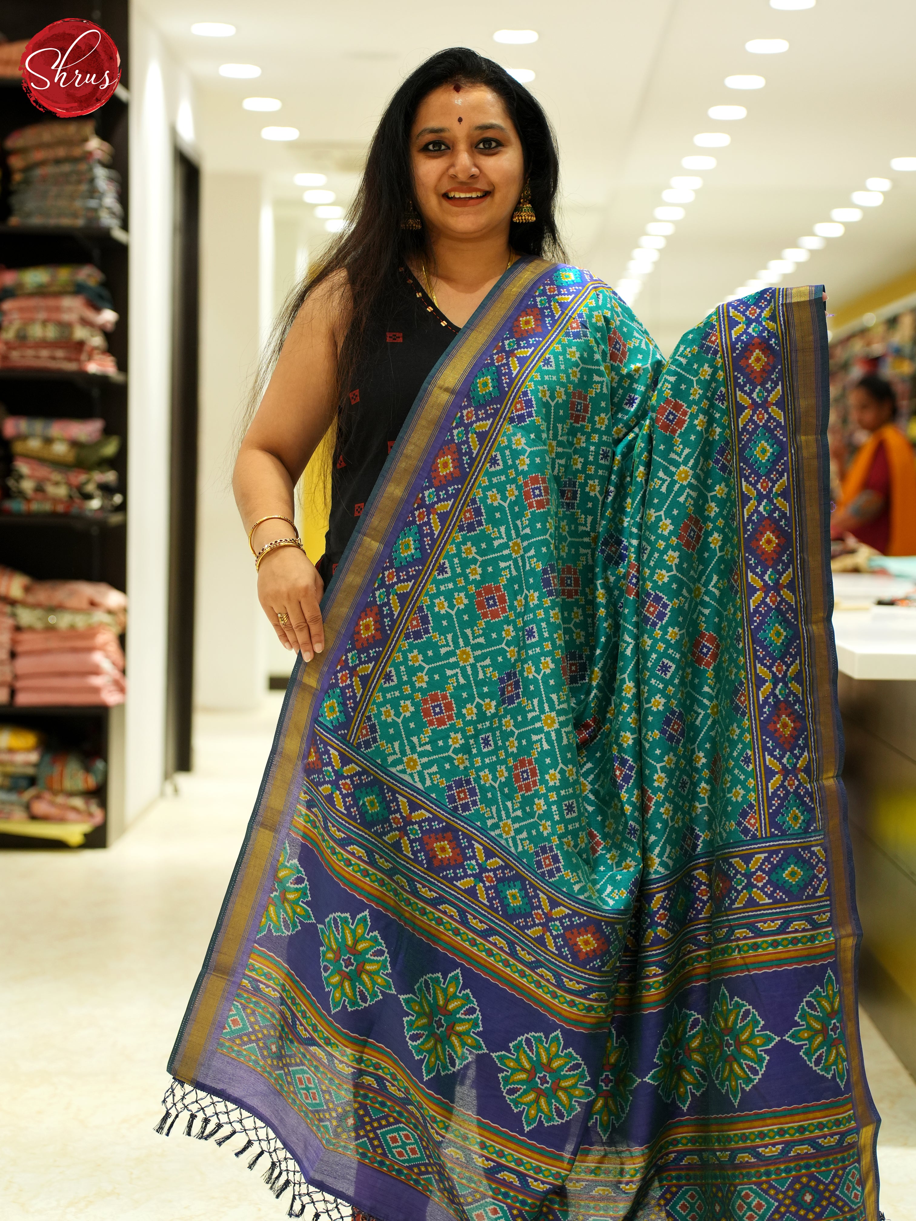 Green & Blue - Dupatta - Shop on ShrusEternity.com