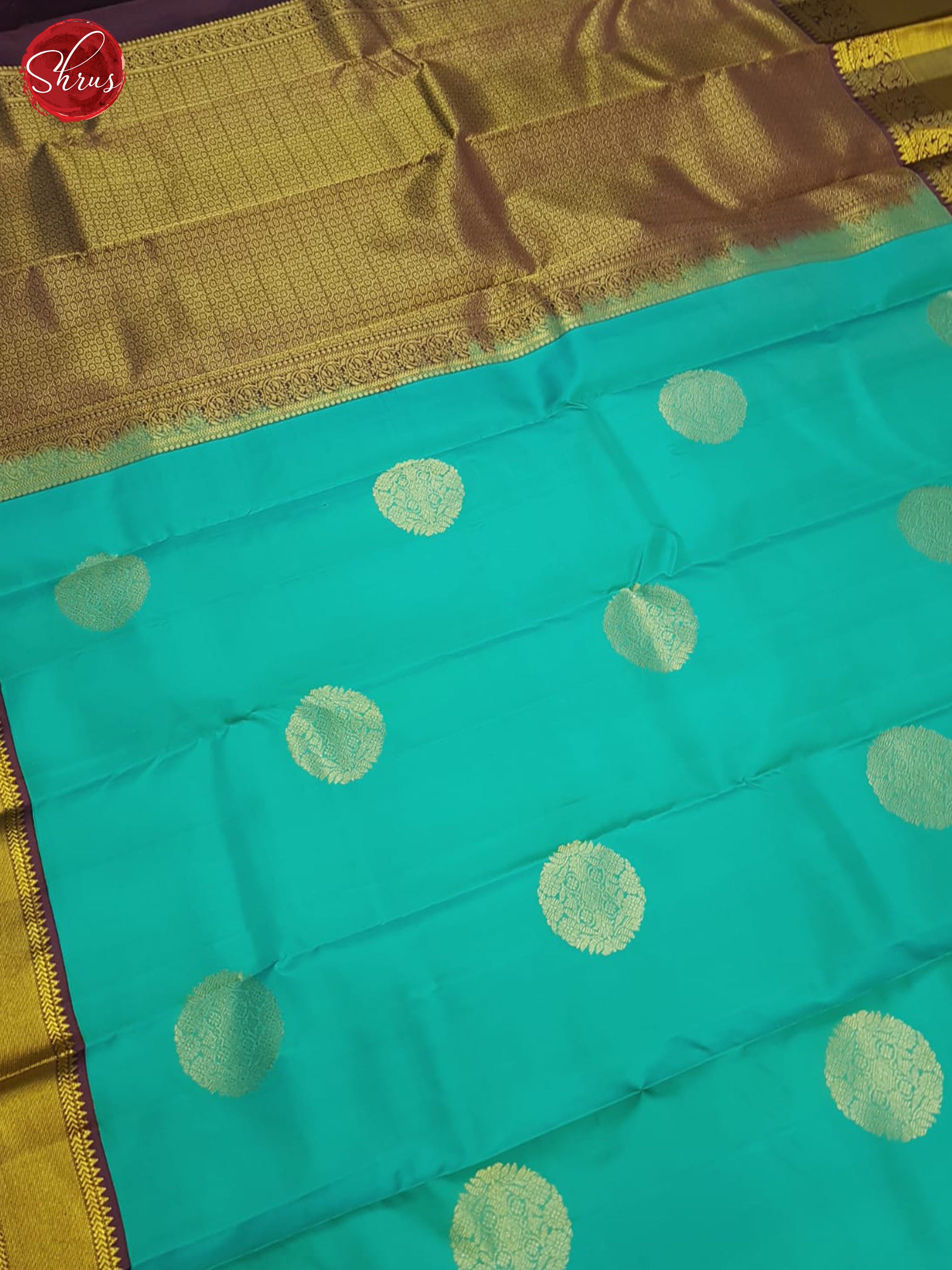 Blue And Wine Korvai Kanchipuram Silk Saree With Zari Woven Circle Motifs-3