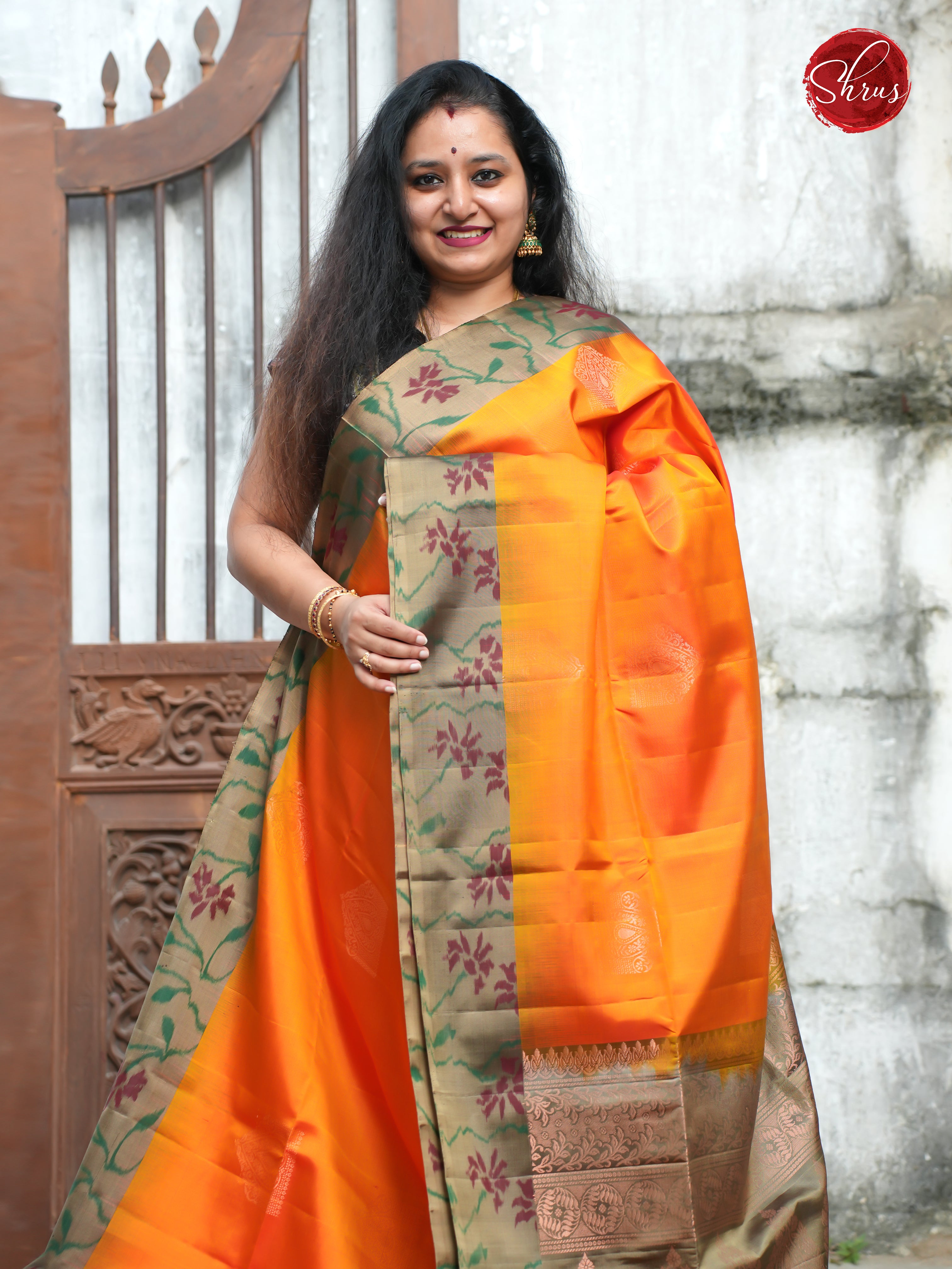 Mustard & Beige - Soft Silk - Shop on ShrusEternity.com