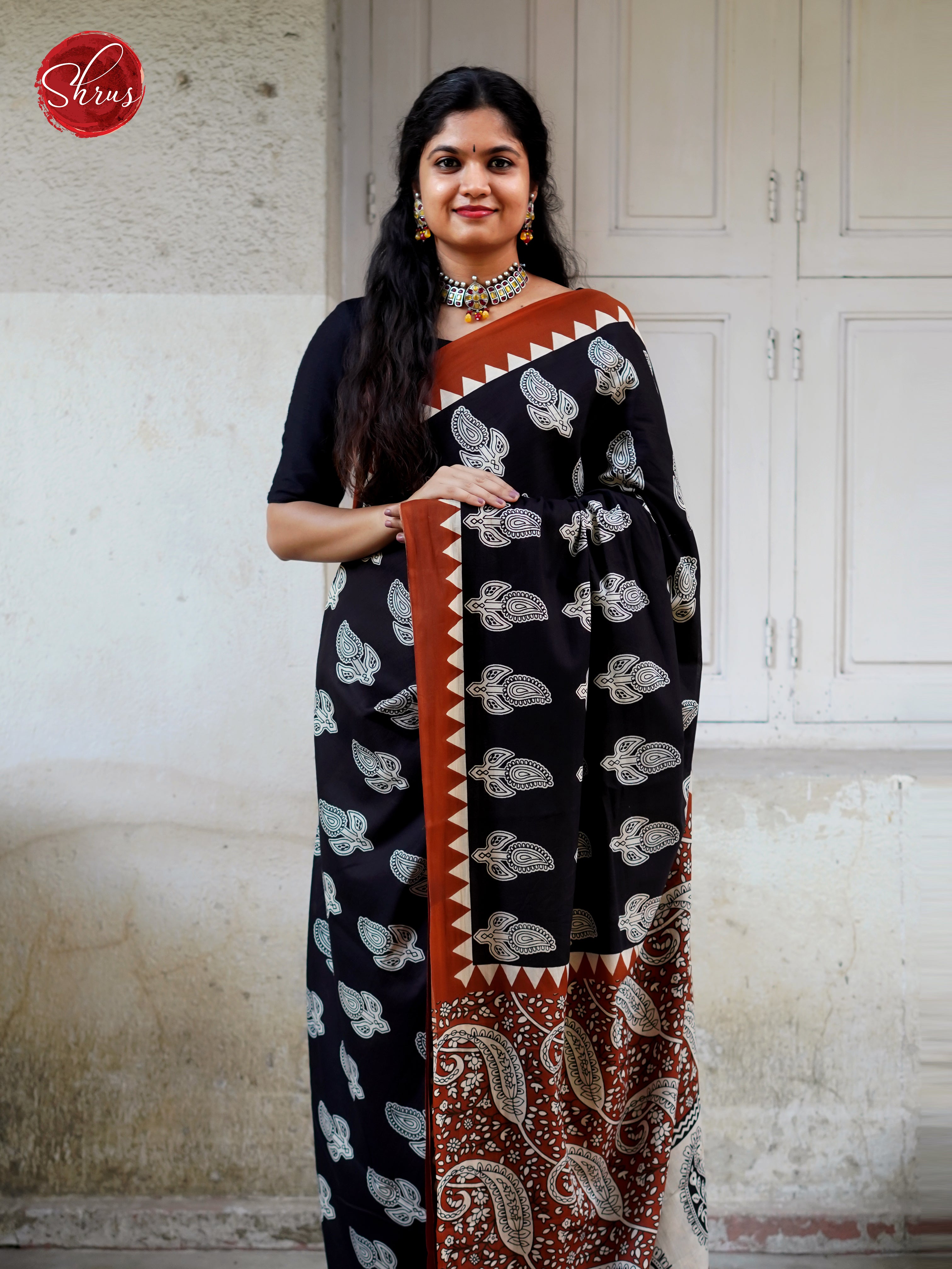 Black & Cream- Jaipur cotton - Shop on ShrusEternity.com