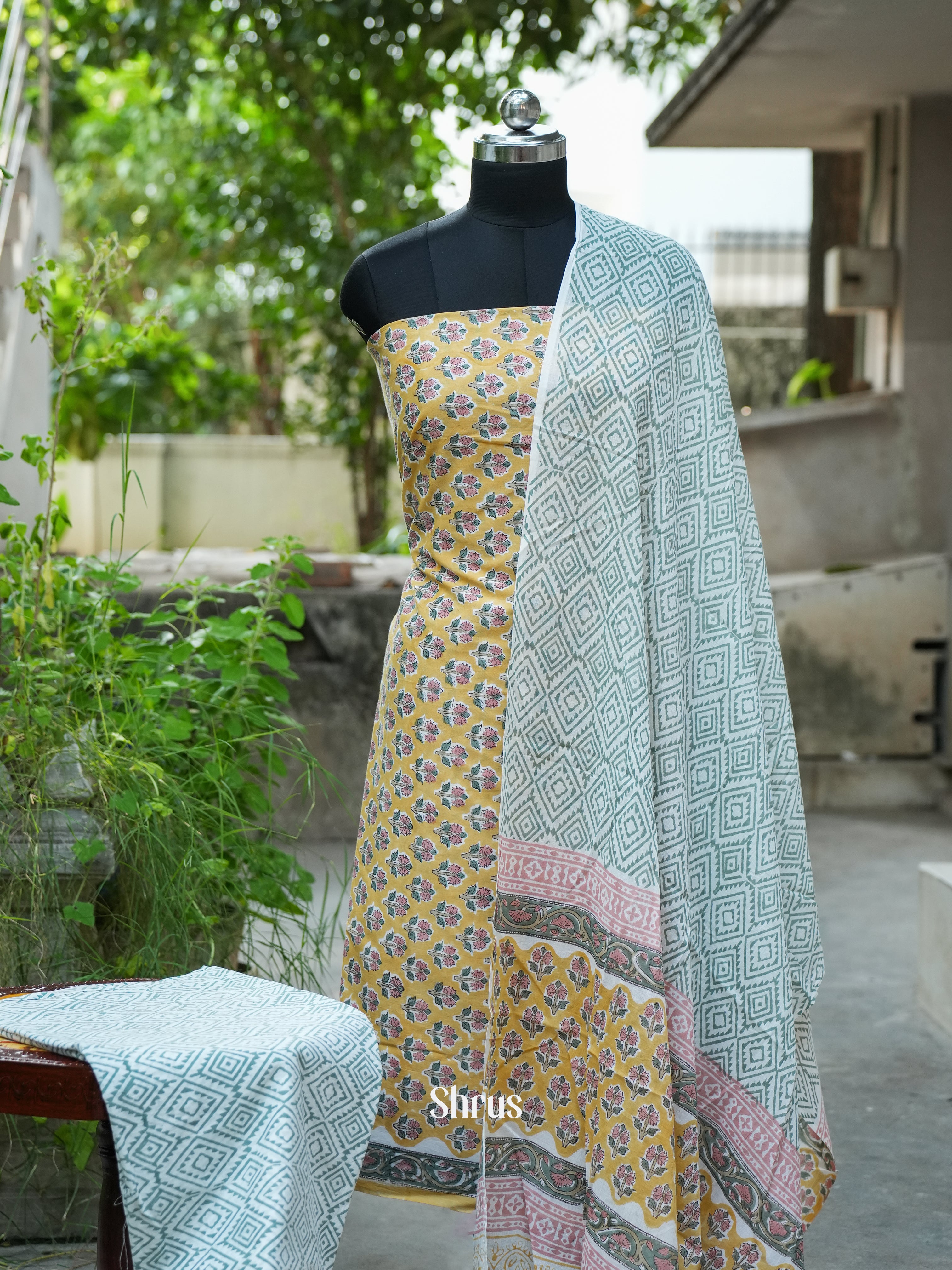 CDS16156 - Cotton salwar - Shop on ShrusEternity.com