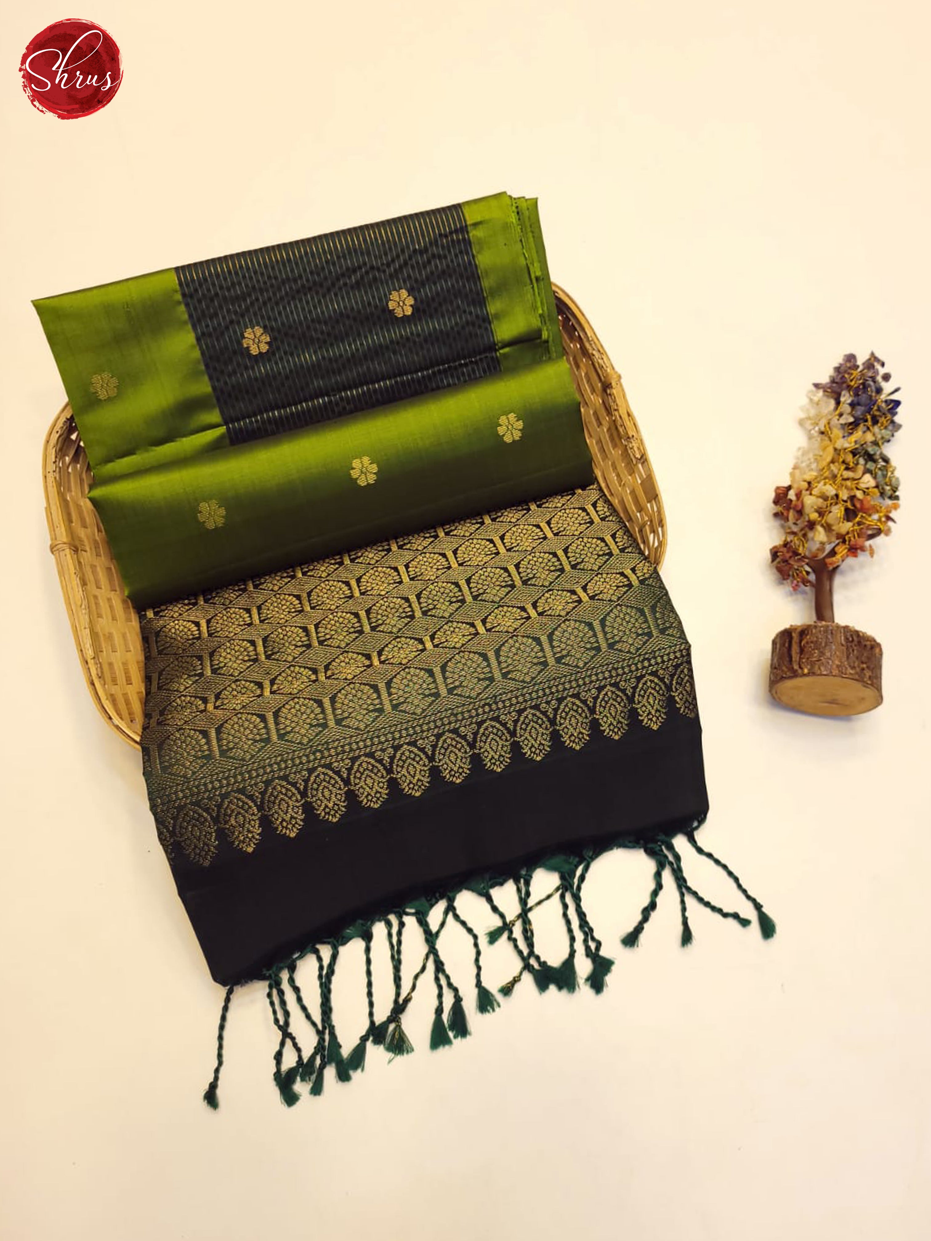 Green - Shop on ShrusEternity.com