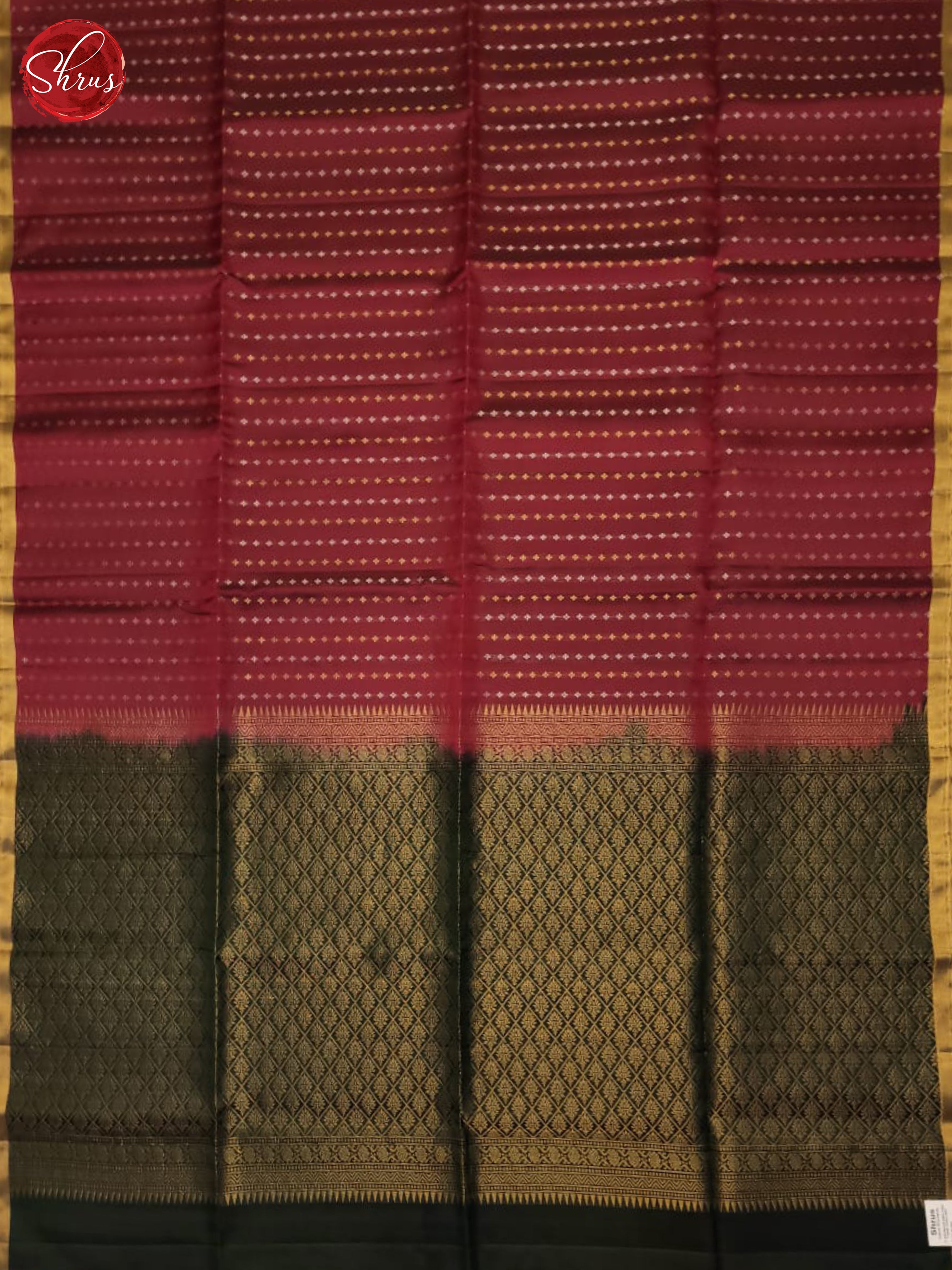 Maroon And Green - Shop on ShrusEternity.com