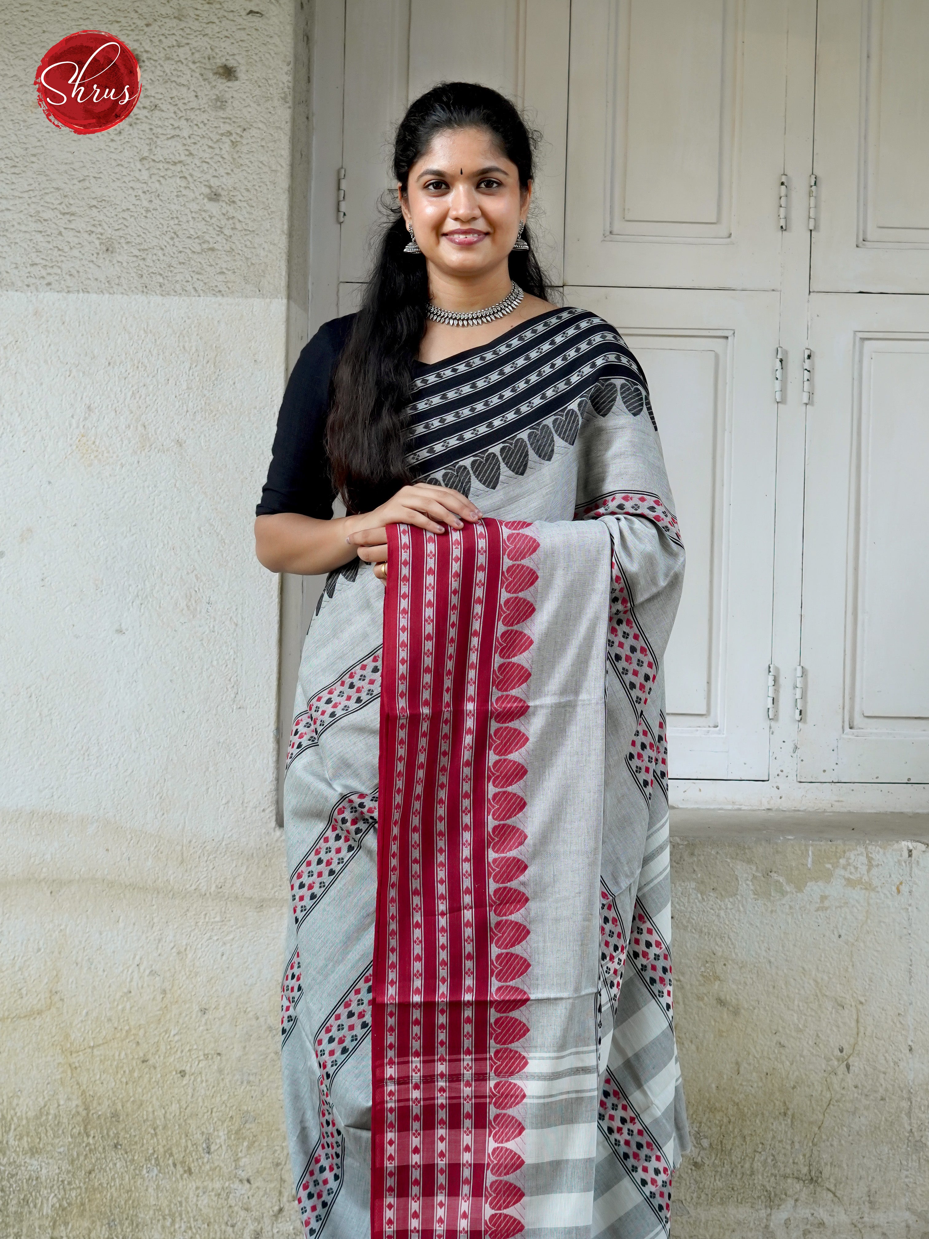 Grey & Red - Mercerized cotton - Shop on ShrusEternity.com