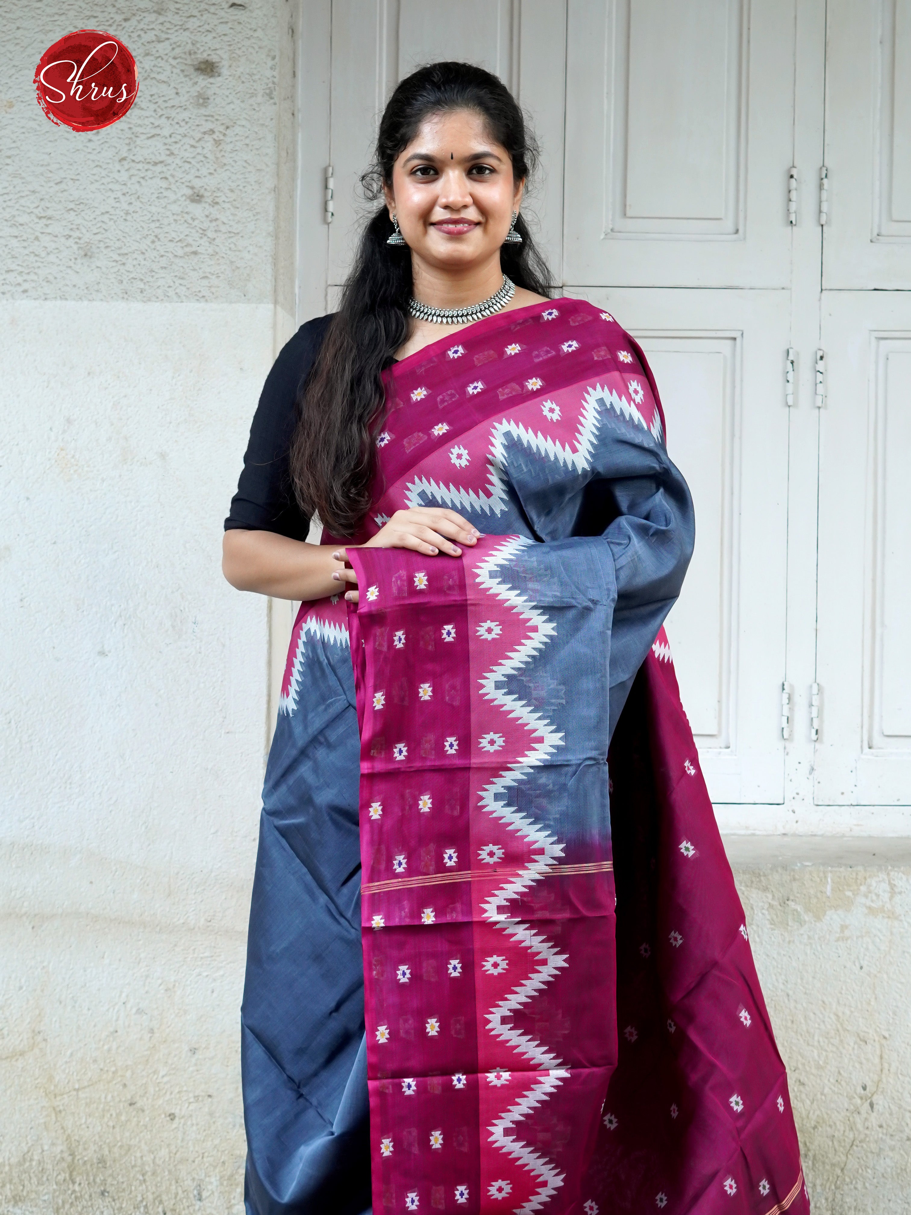 Grey & Purple - Dhakhai cotton - Shop on ShrusEternity.com
