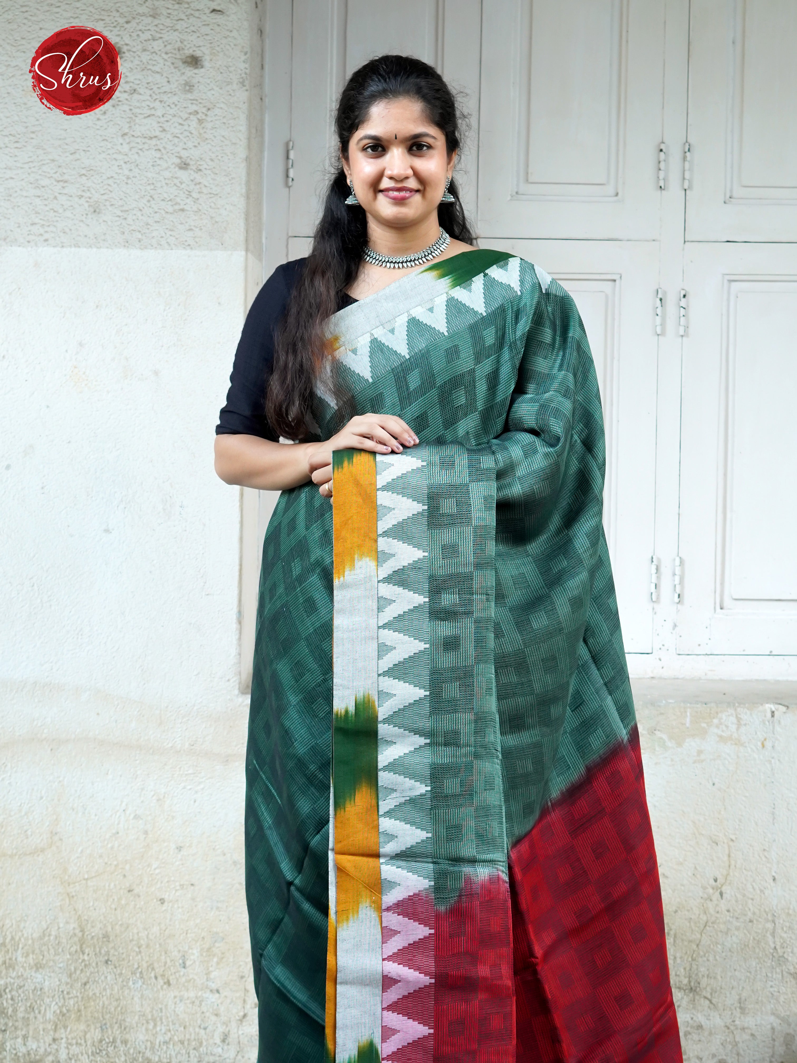 Green & Maroon - Dhakhai cotton - Shop on ShrusEternity.com
