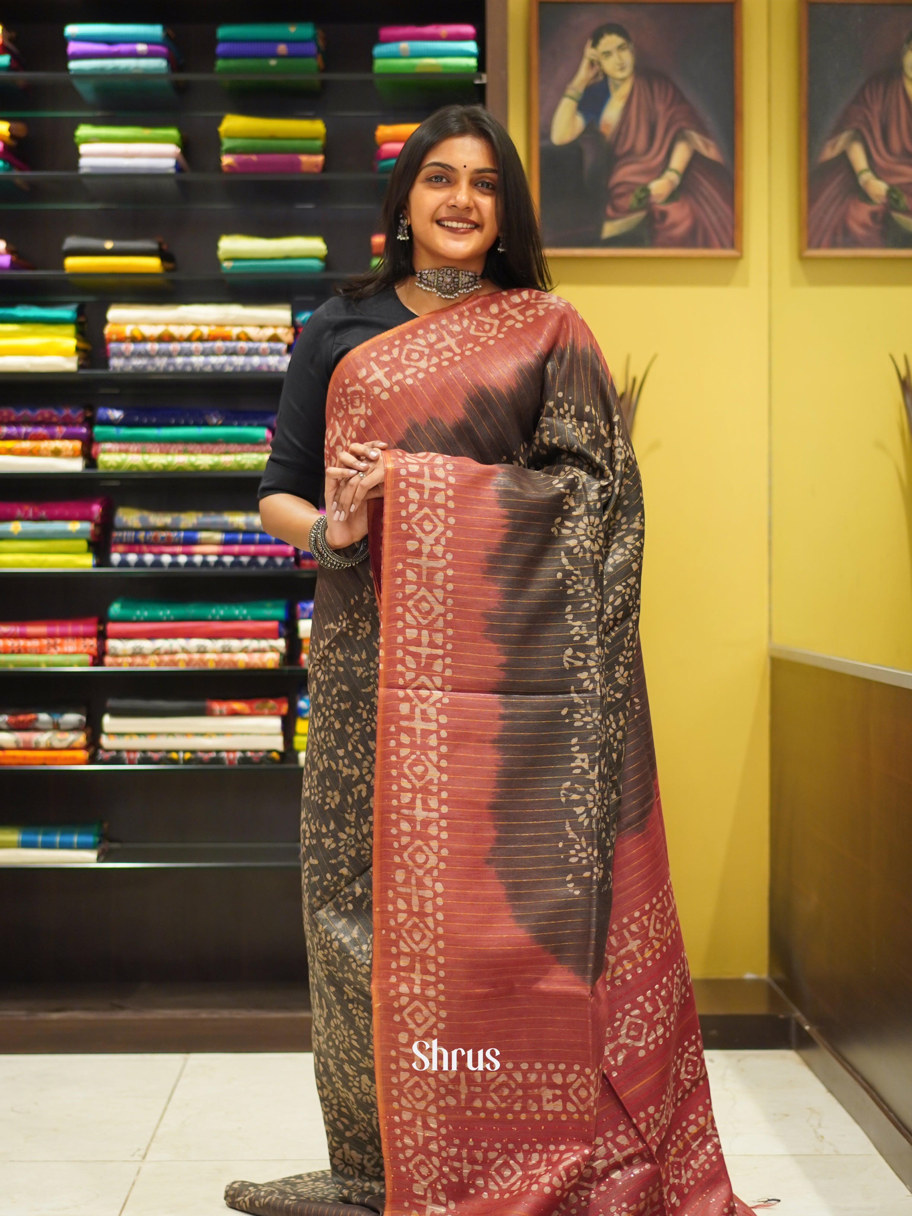 Elephant Black & Red - Bhatik Saree - Shop on ShrusEternity.com