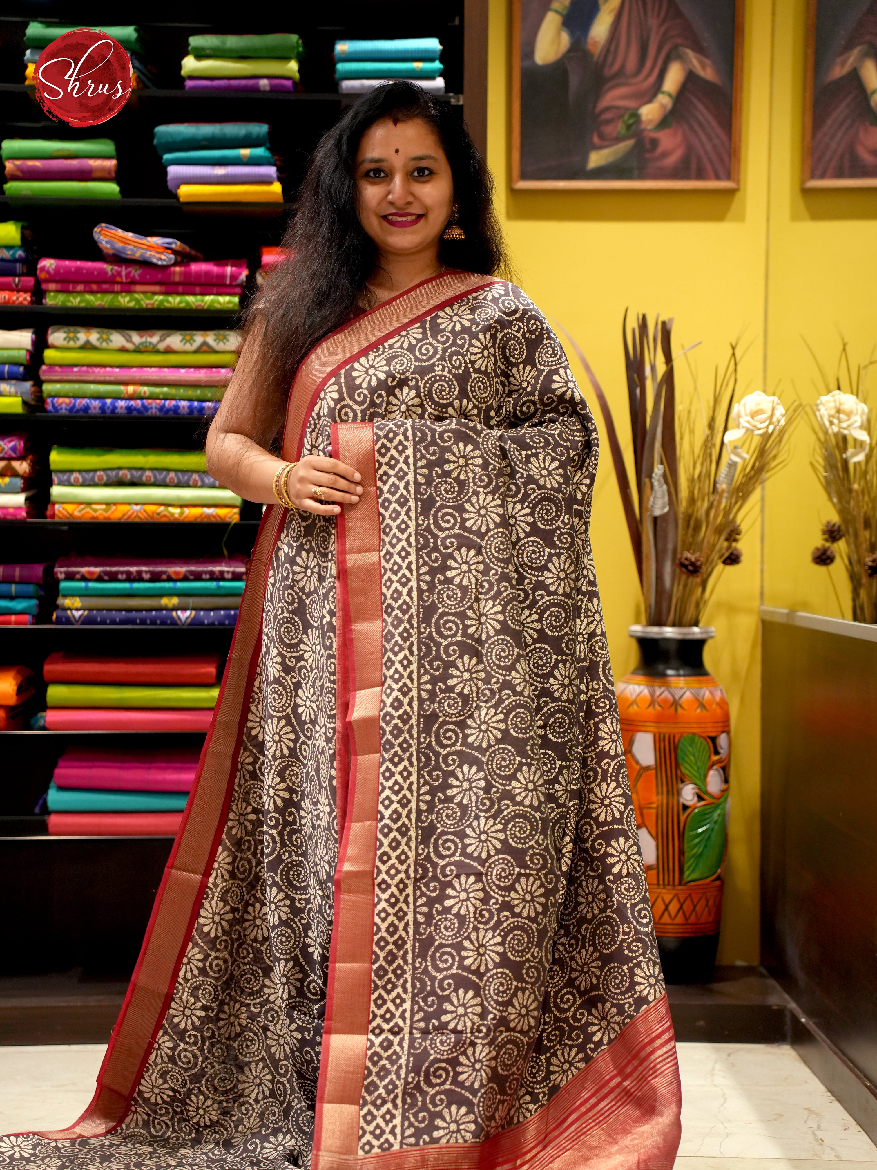 Black & Red - Art Modal - Shop on ShrusEternity.com