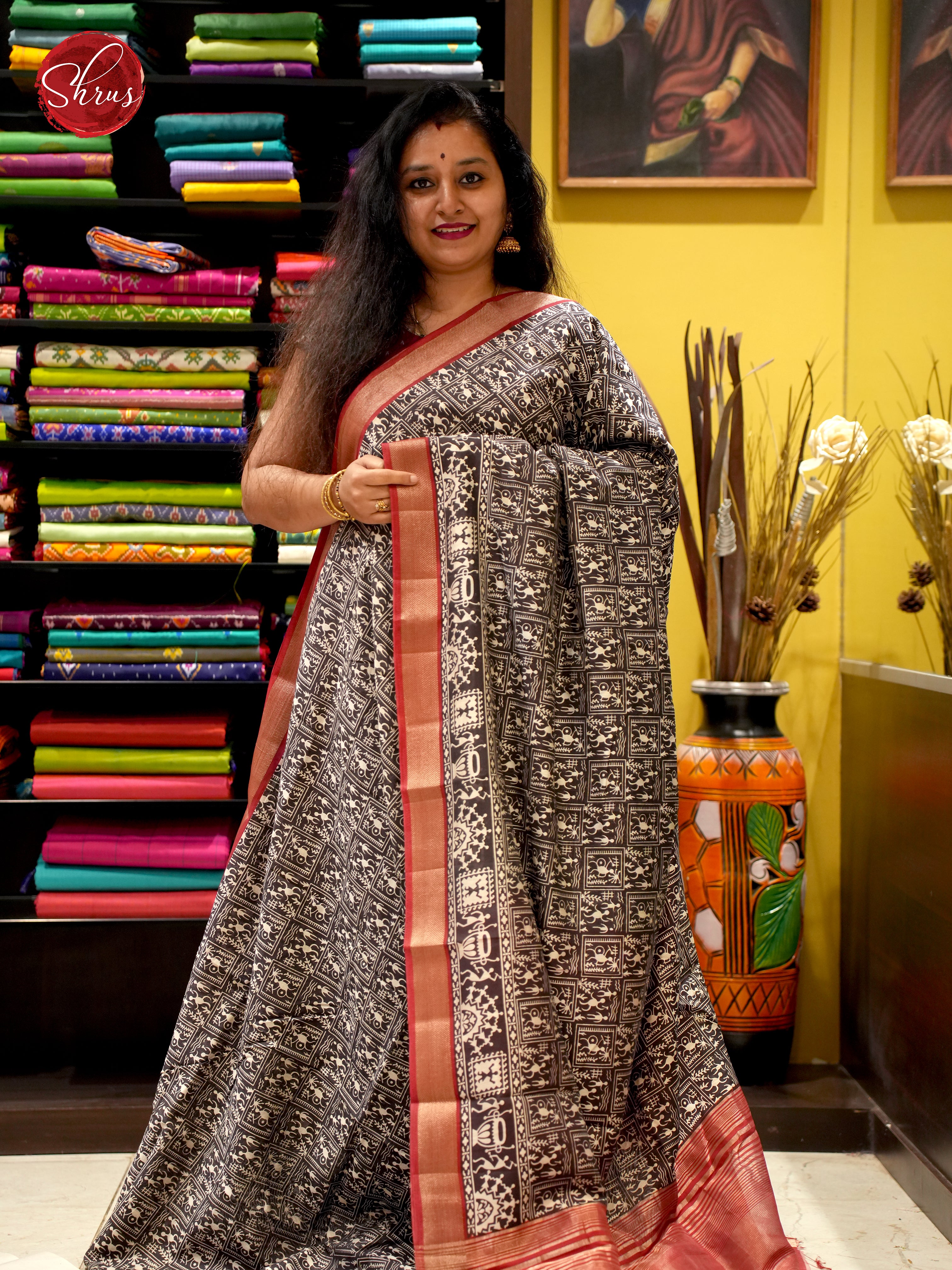 Black & Red - Art Modal - Shop on ShrusEternity.com