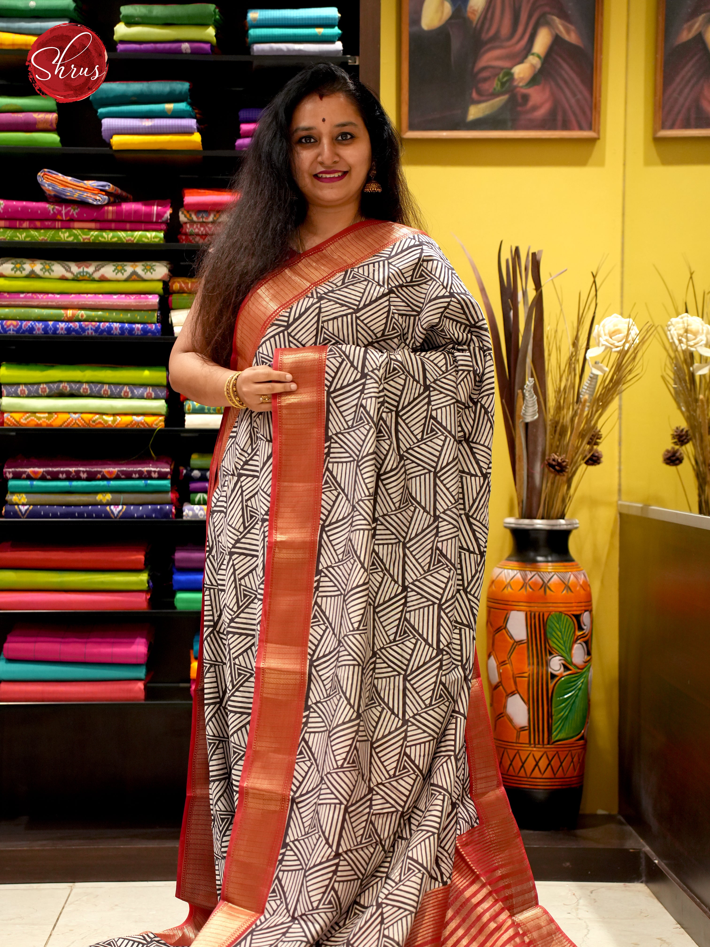 Black & Red - Art Modal - Shop on ShrusEternity.com