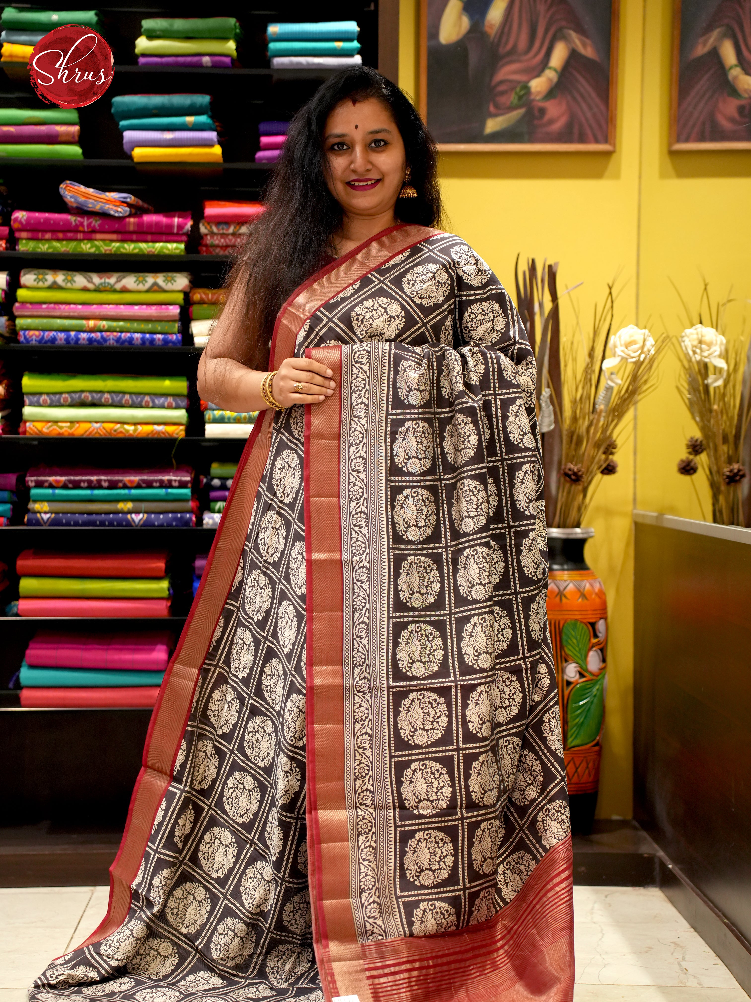 Black & Red - Art Modal - Shop on ShrusEternity.com