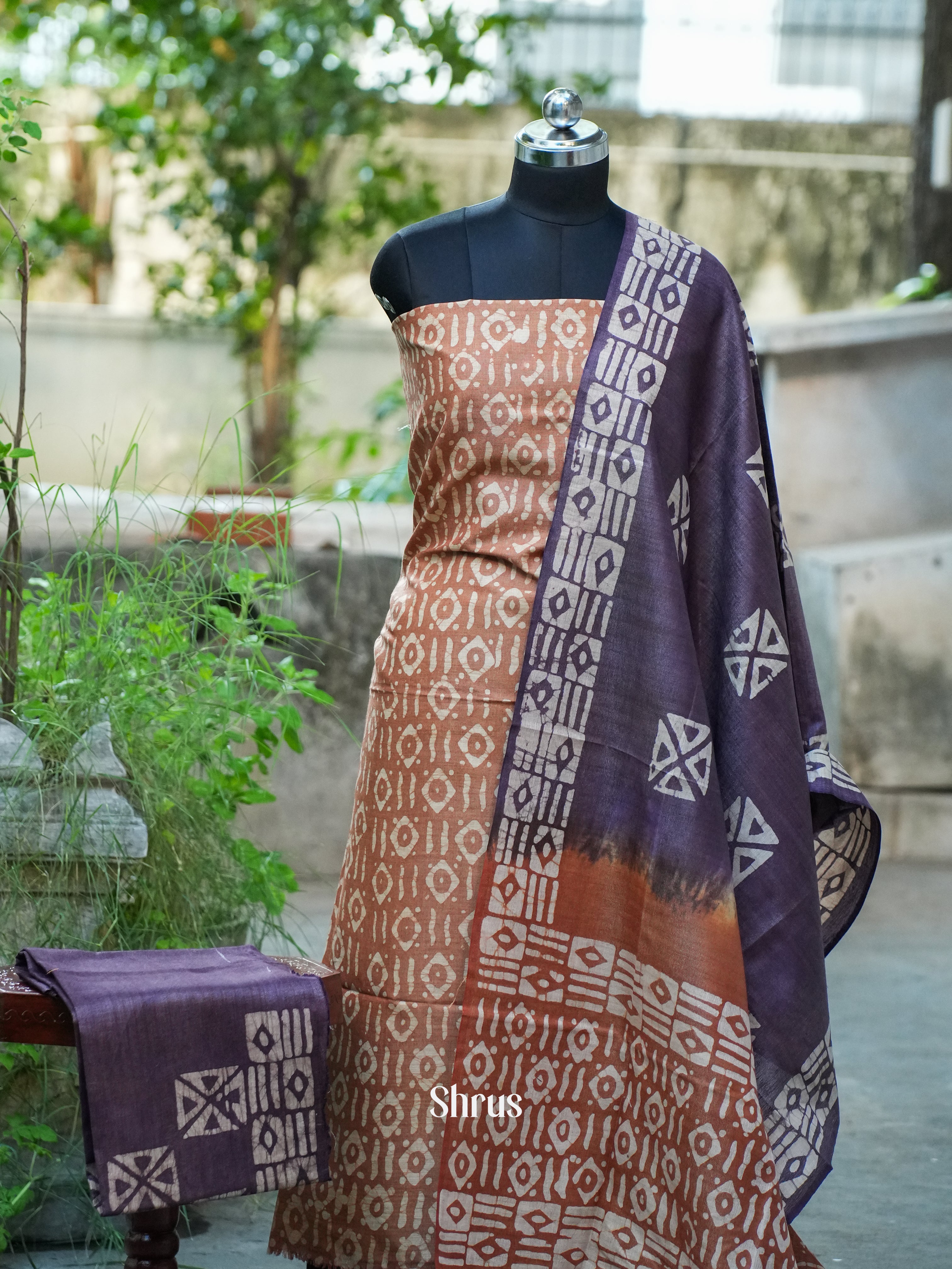 CDS24156 - Bhatik salwar - Shop on ShrusEternity.com