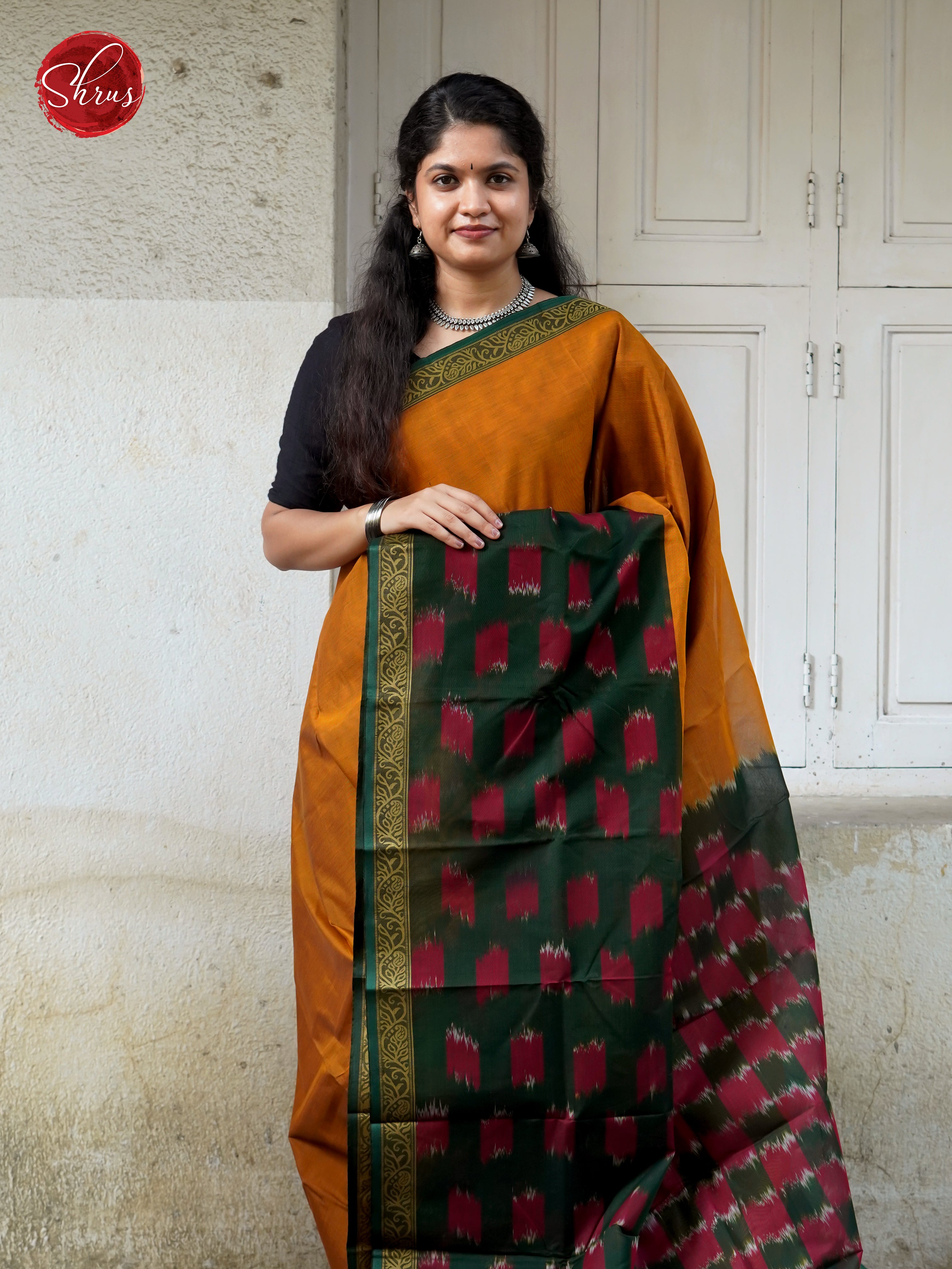 Orange & Green - Mercerized cotton - Shop on ShrusEternity.com