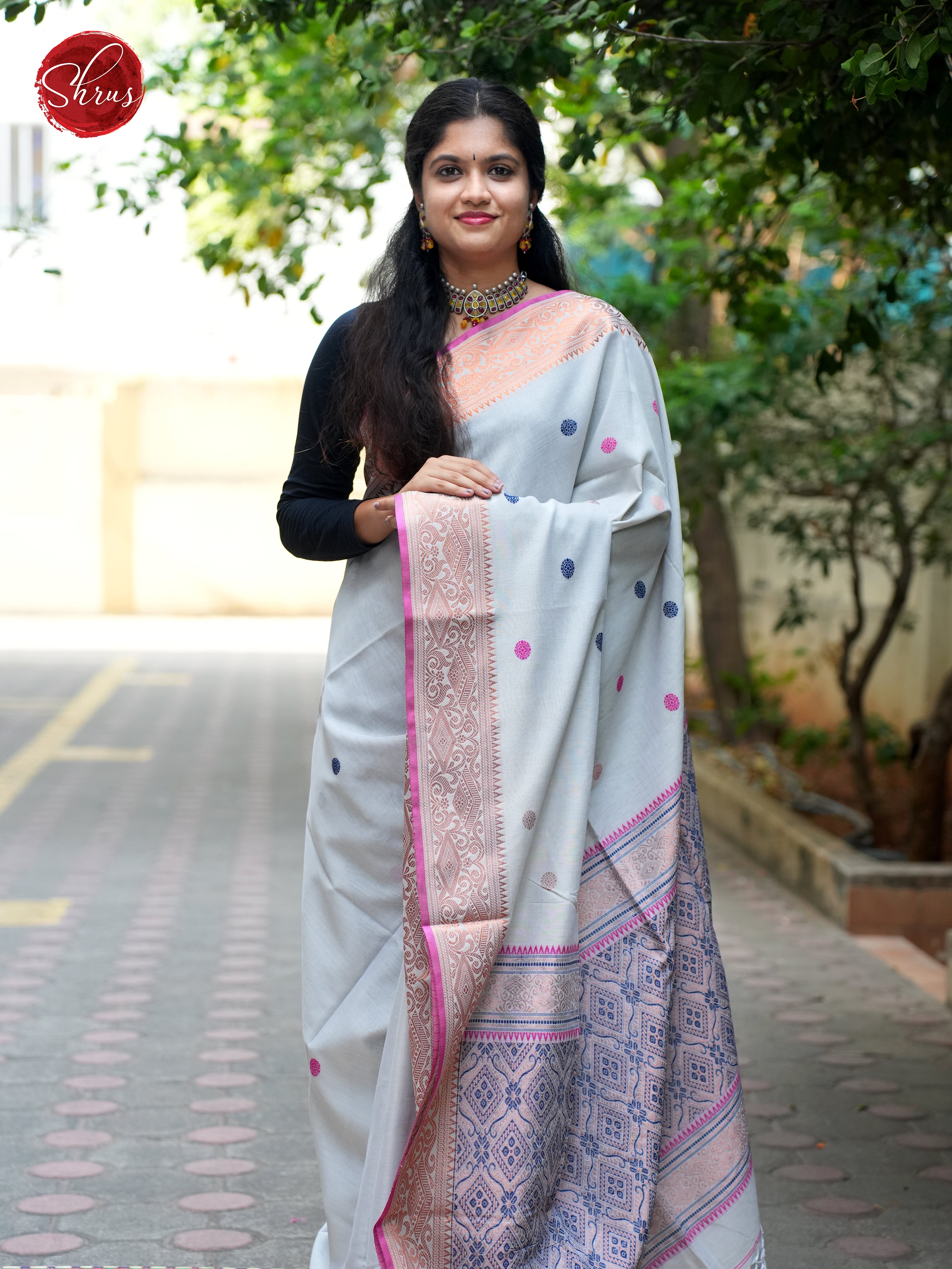 Grey & Pink - Bengal cotton Saree - Shop on ShrusEternity.com