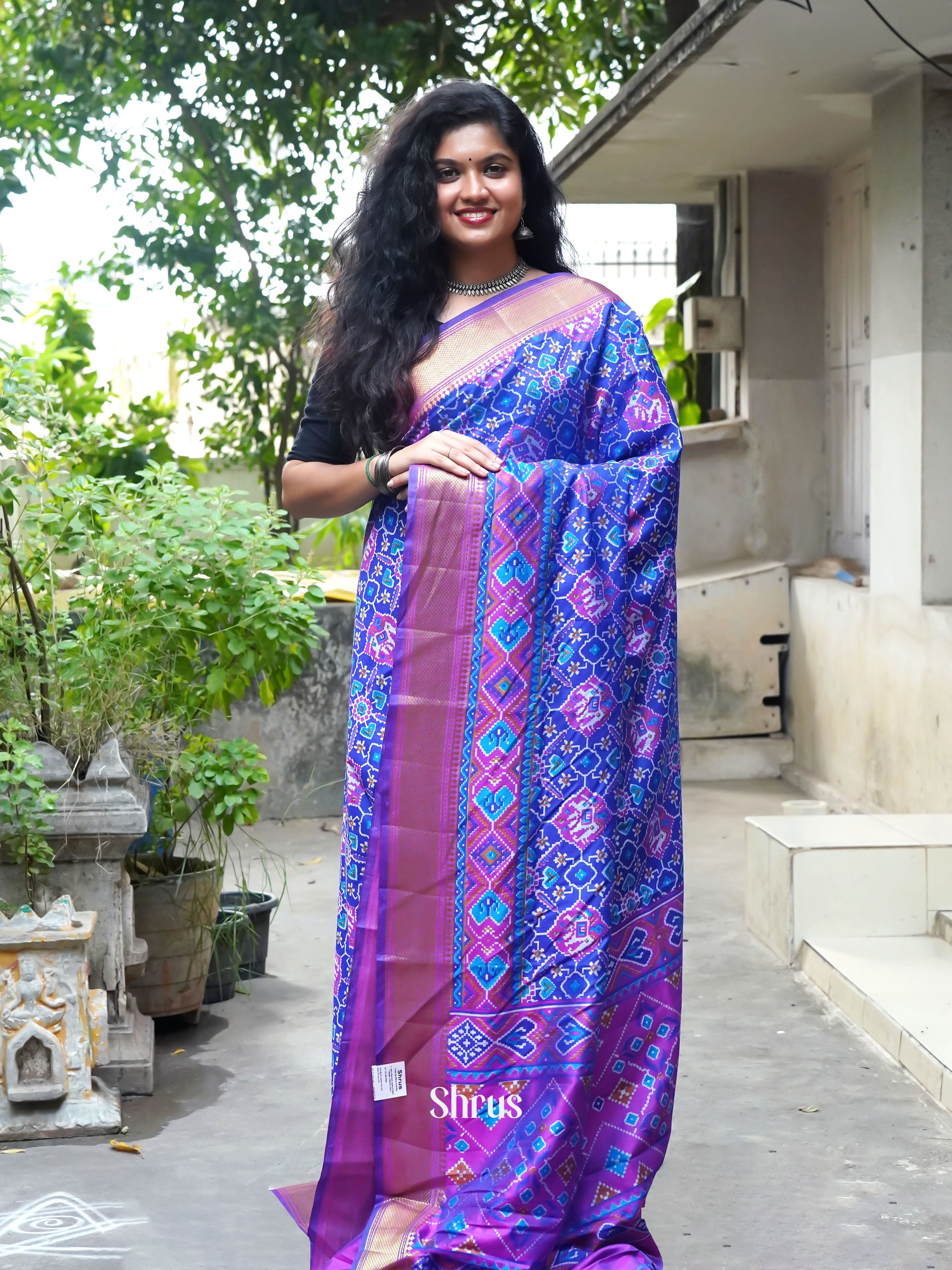 CDS26068 - Semi Patola - Shop on ShrusEternity.com