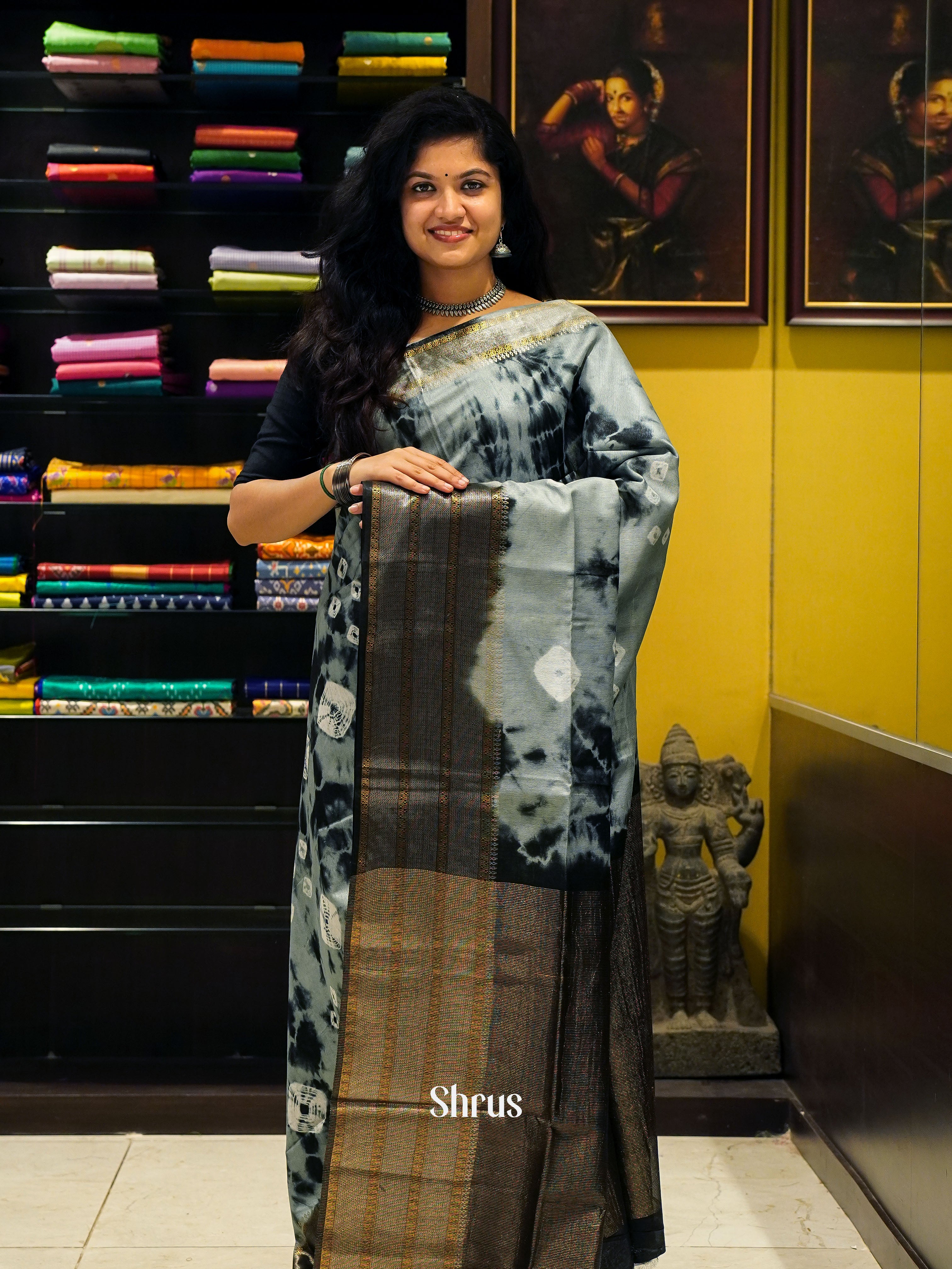Cream & Black - Shibori Saree - Shop on ShrusEternity.com