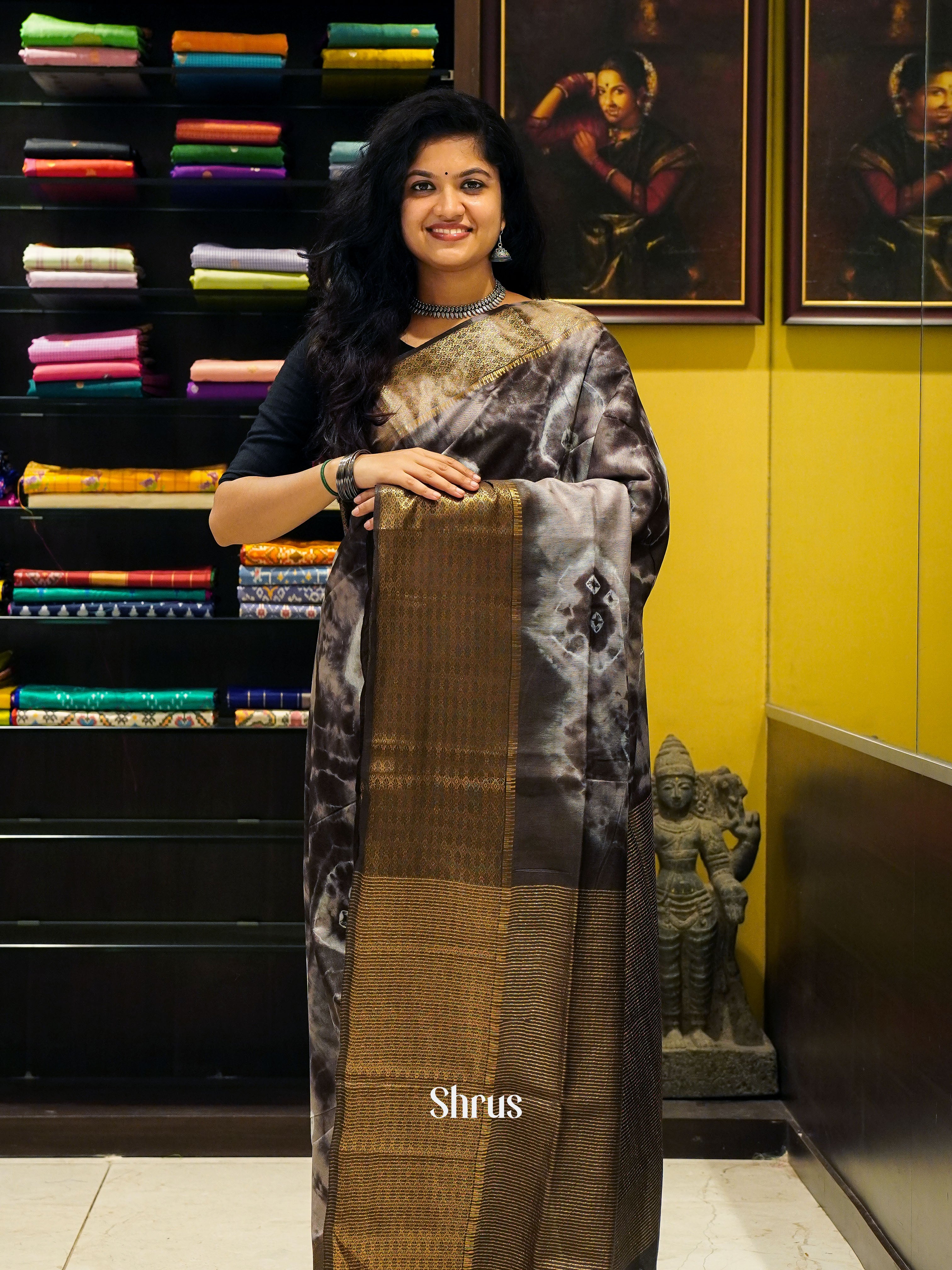 Cream & Brown -Shibori Saree - Shop on ShrusEternity.com