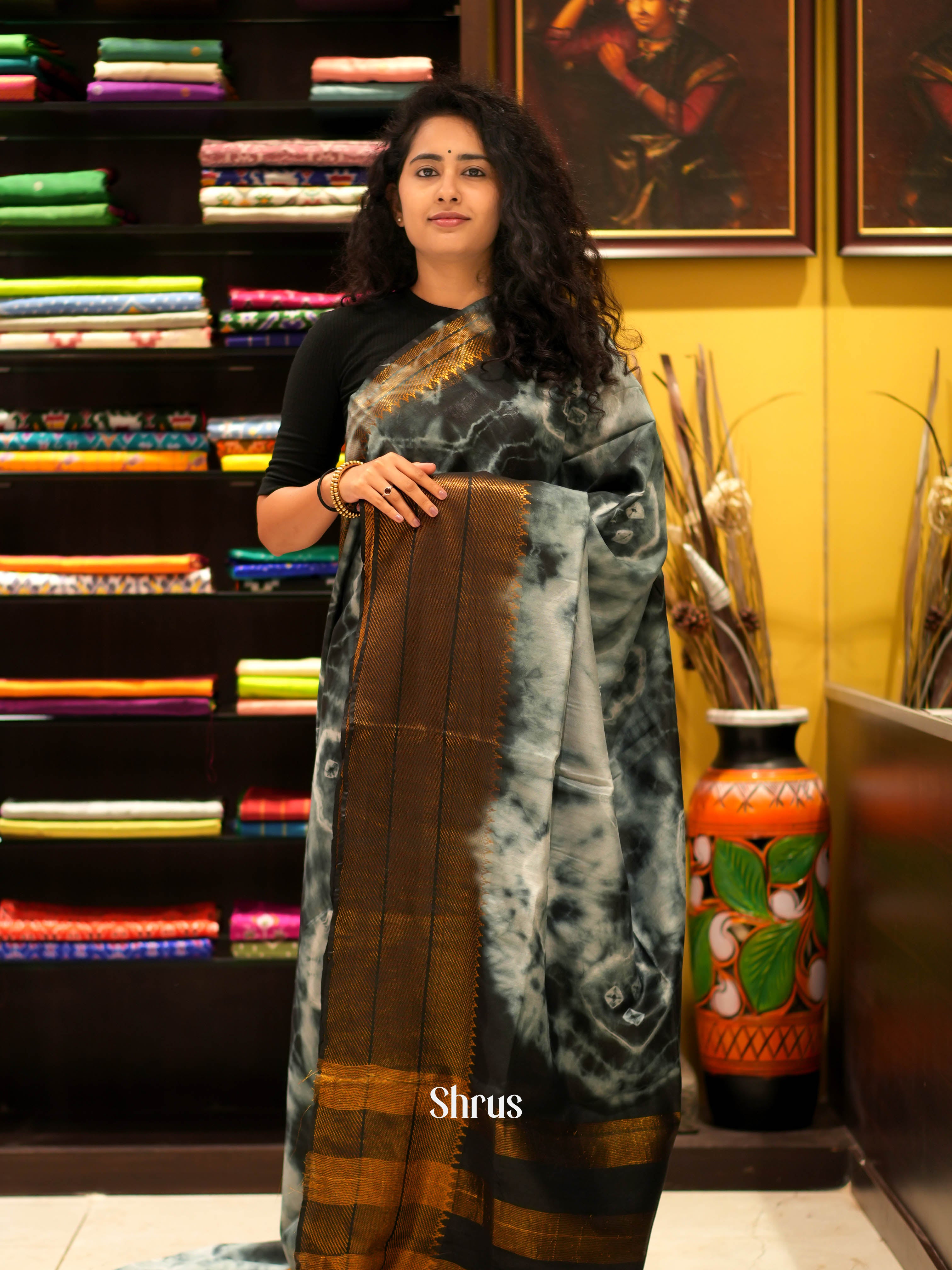 Cream & Black - Shibori Saree - Shop on ShrusEternity.com