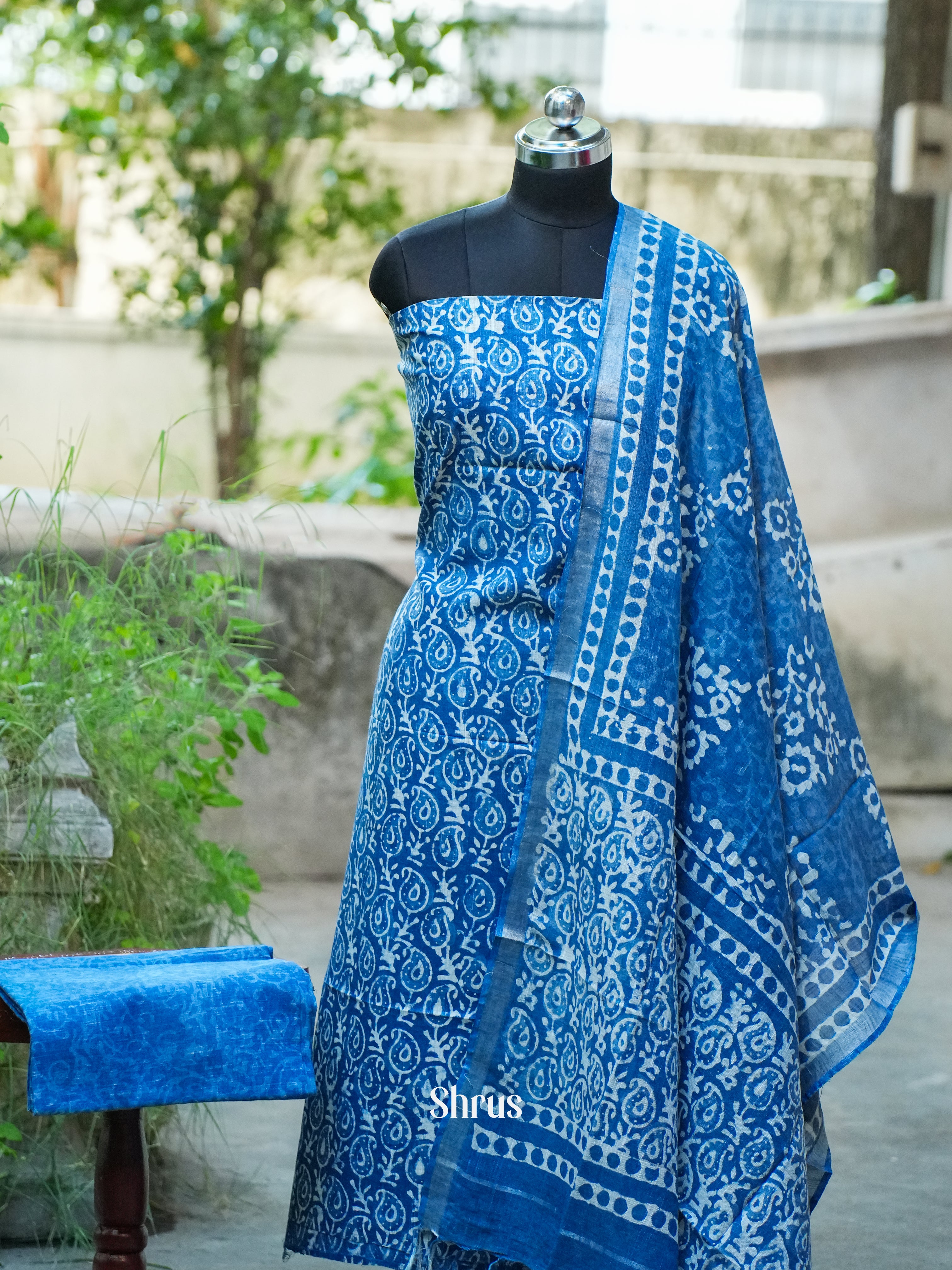 CDS27375 - Cotton salwar - Shop on ShrusEternity.com