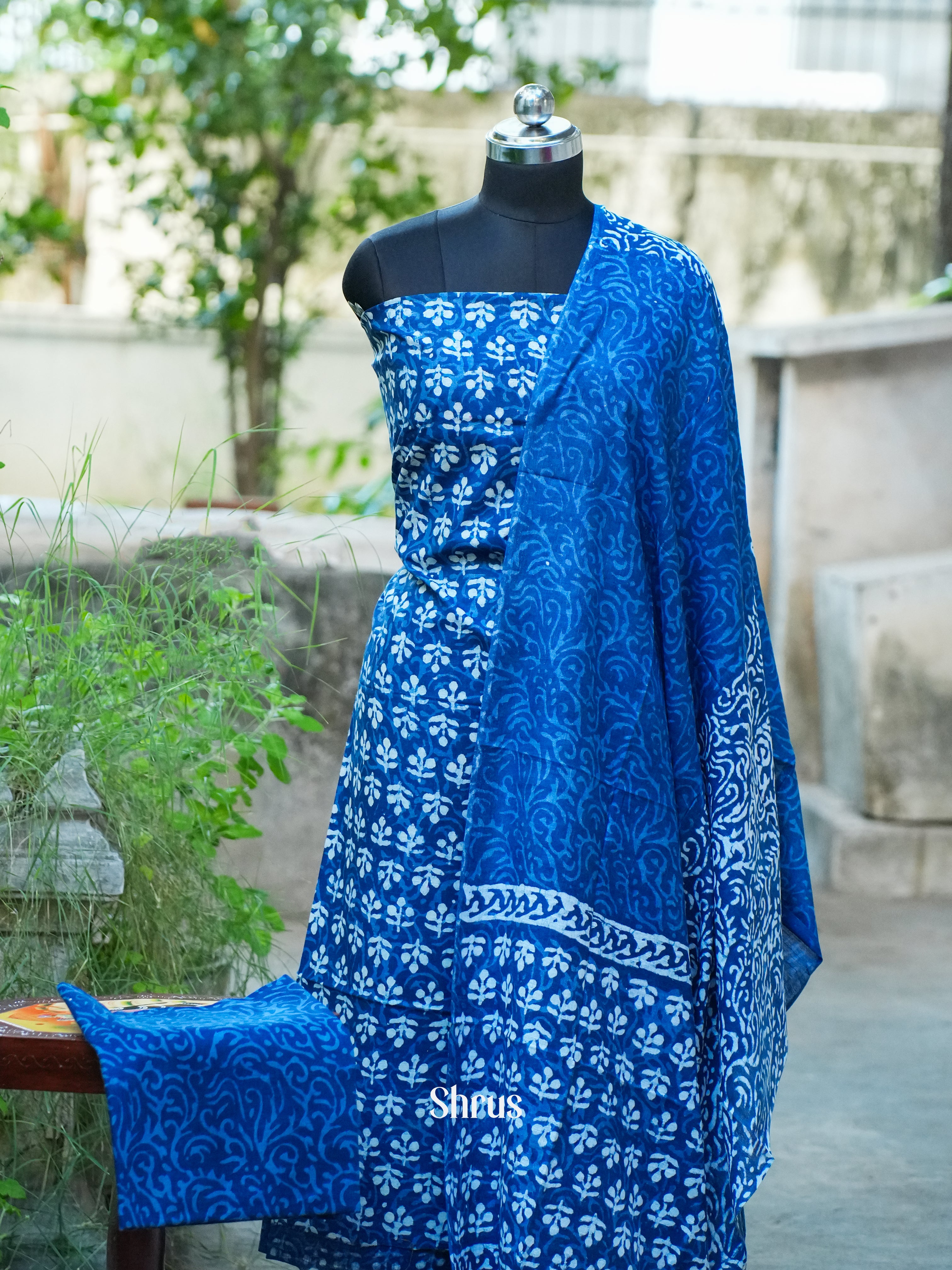 CDS27383 - Cotton salwar - Shop on ShrusEternity.com