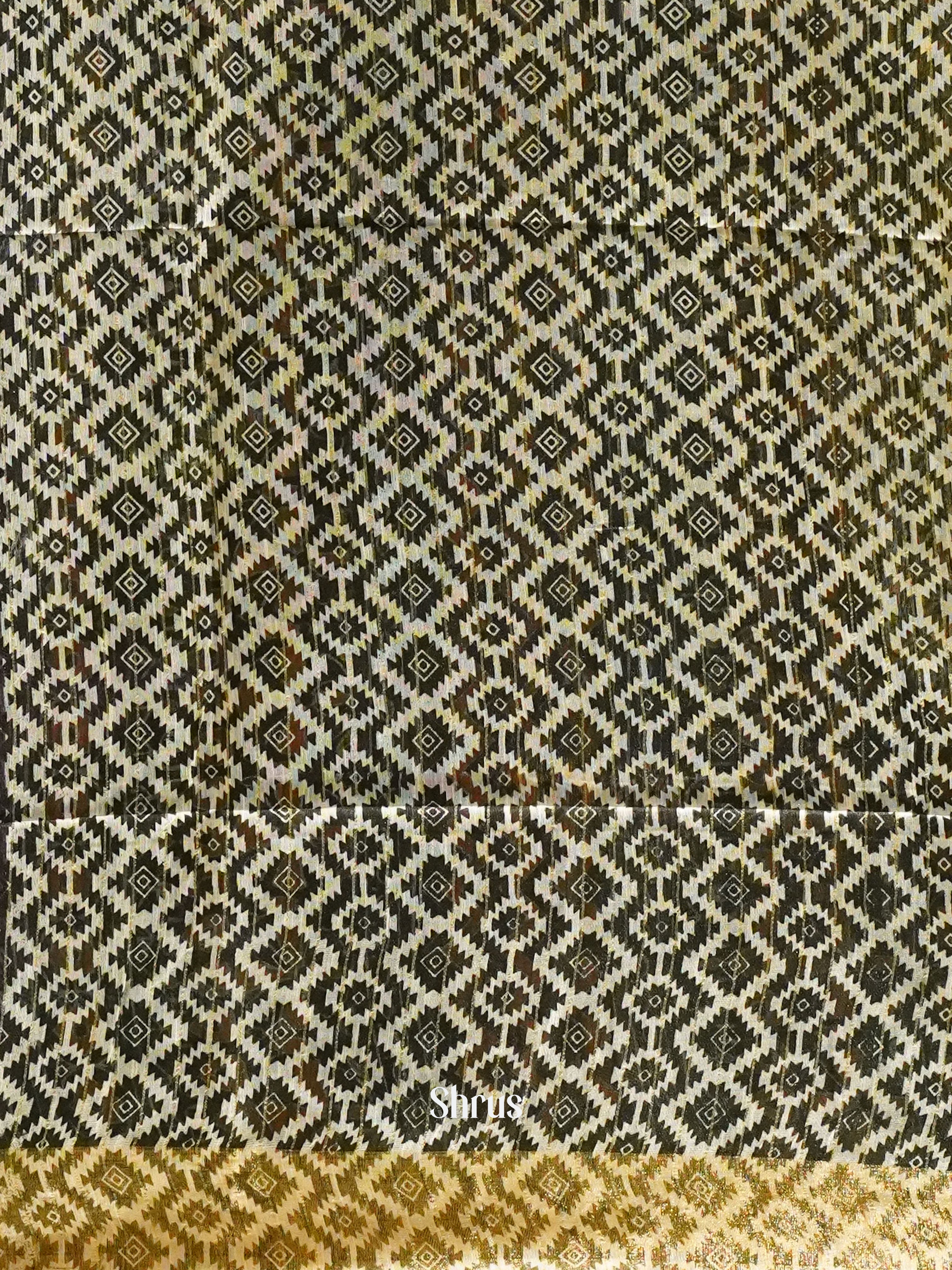 CDS27389 - Shop on ShrusEternity.com