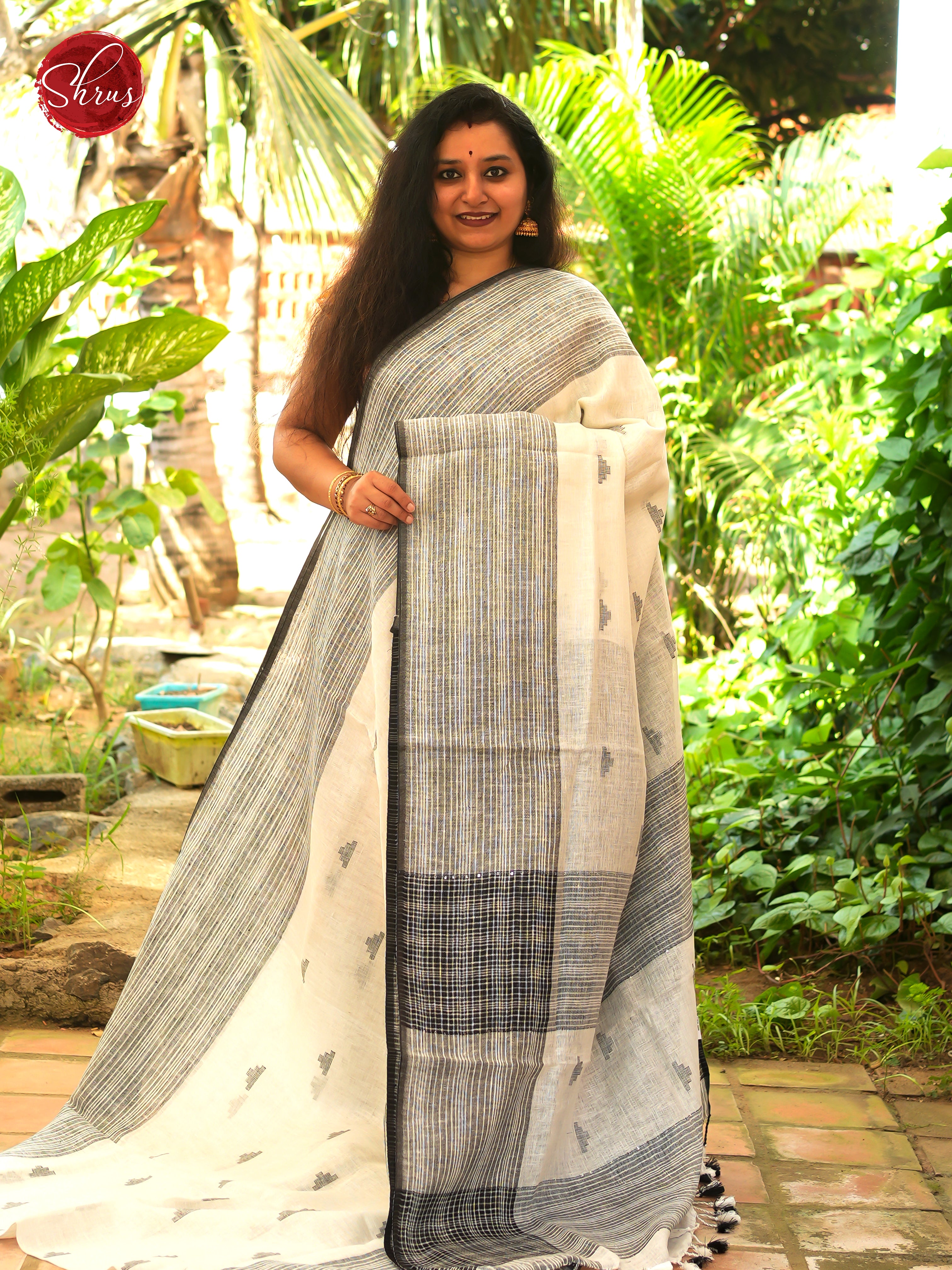 Cream & Black - Linen Saree Saree - Shop on ShrusEternity.com