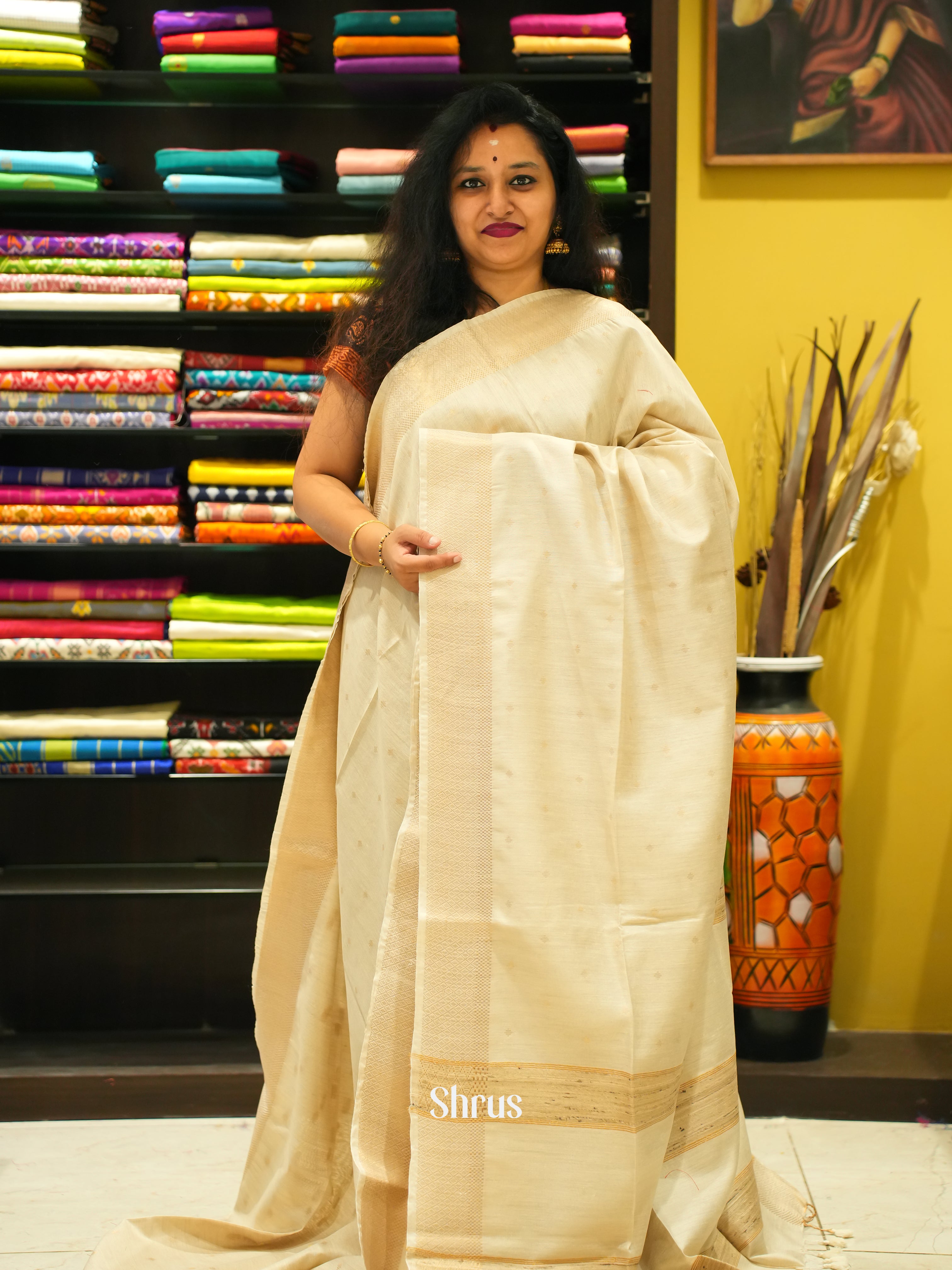 Cream(Single Tone)- Semi Tussar Saree - Shop on ShrusEternity.com
