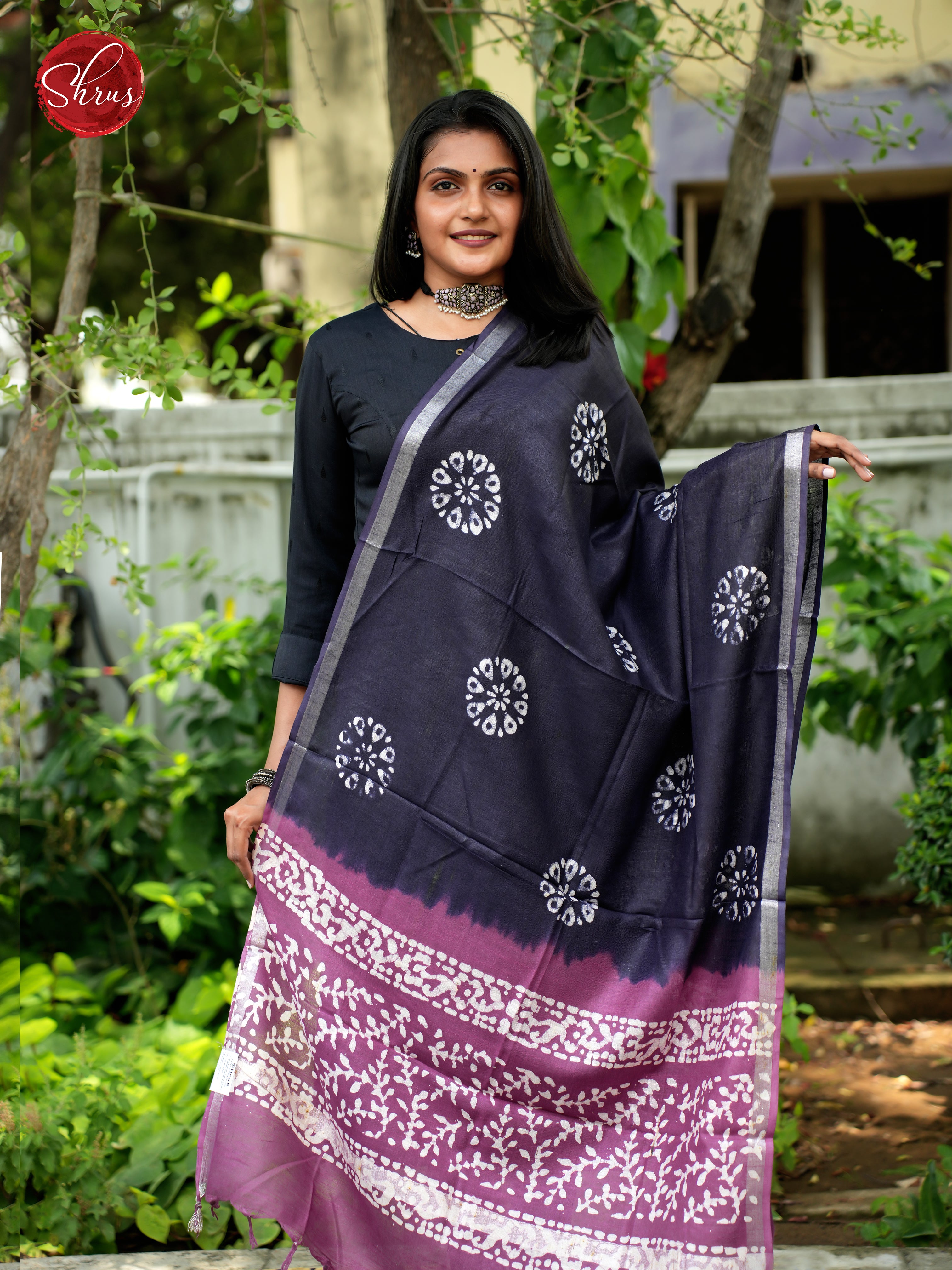 Blue & Pink - Bhatik Dupatta - Shop on ShrusEternity.com