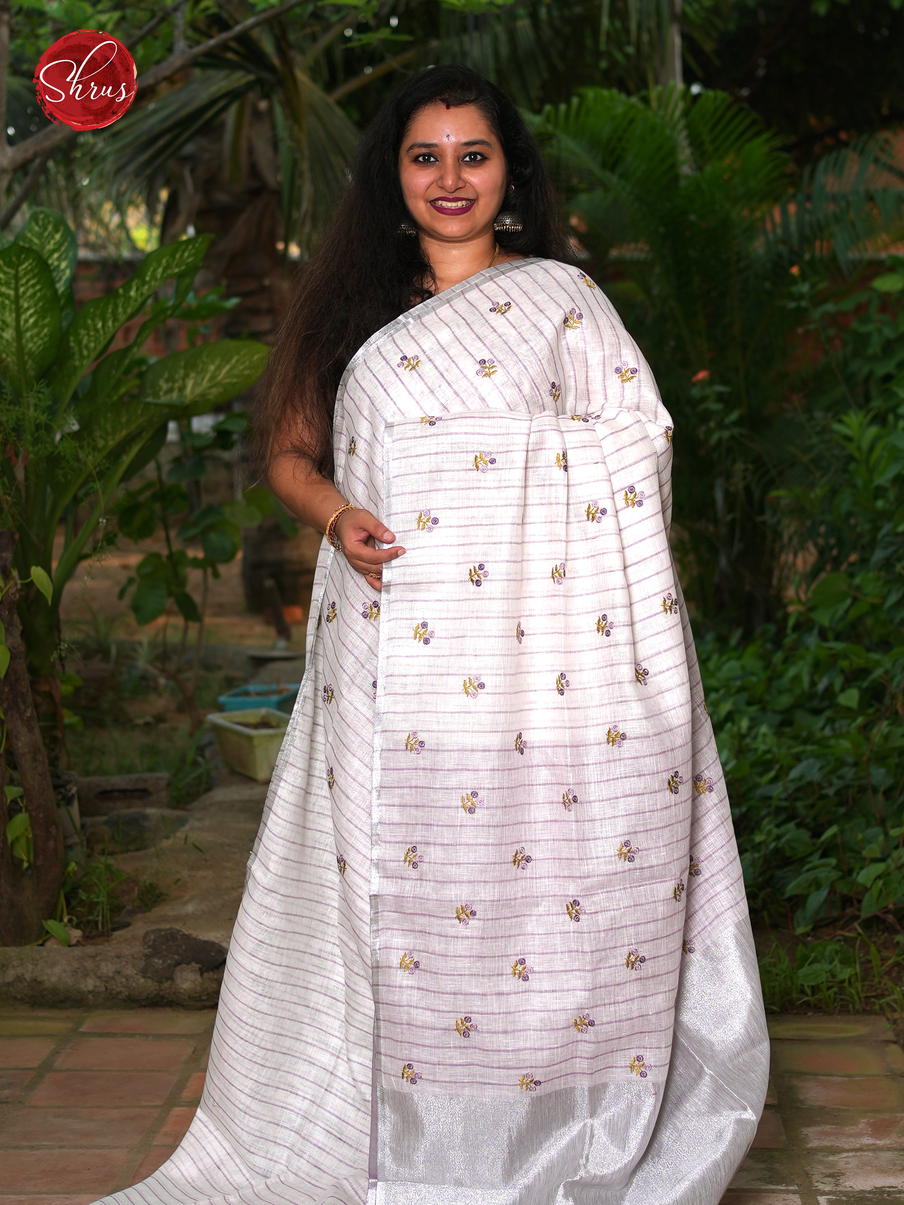 Cream & Lavender - Linen Saree - Shop on ShrusEternity.com