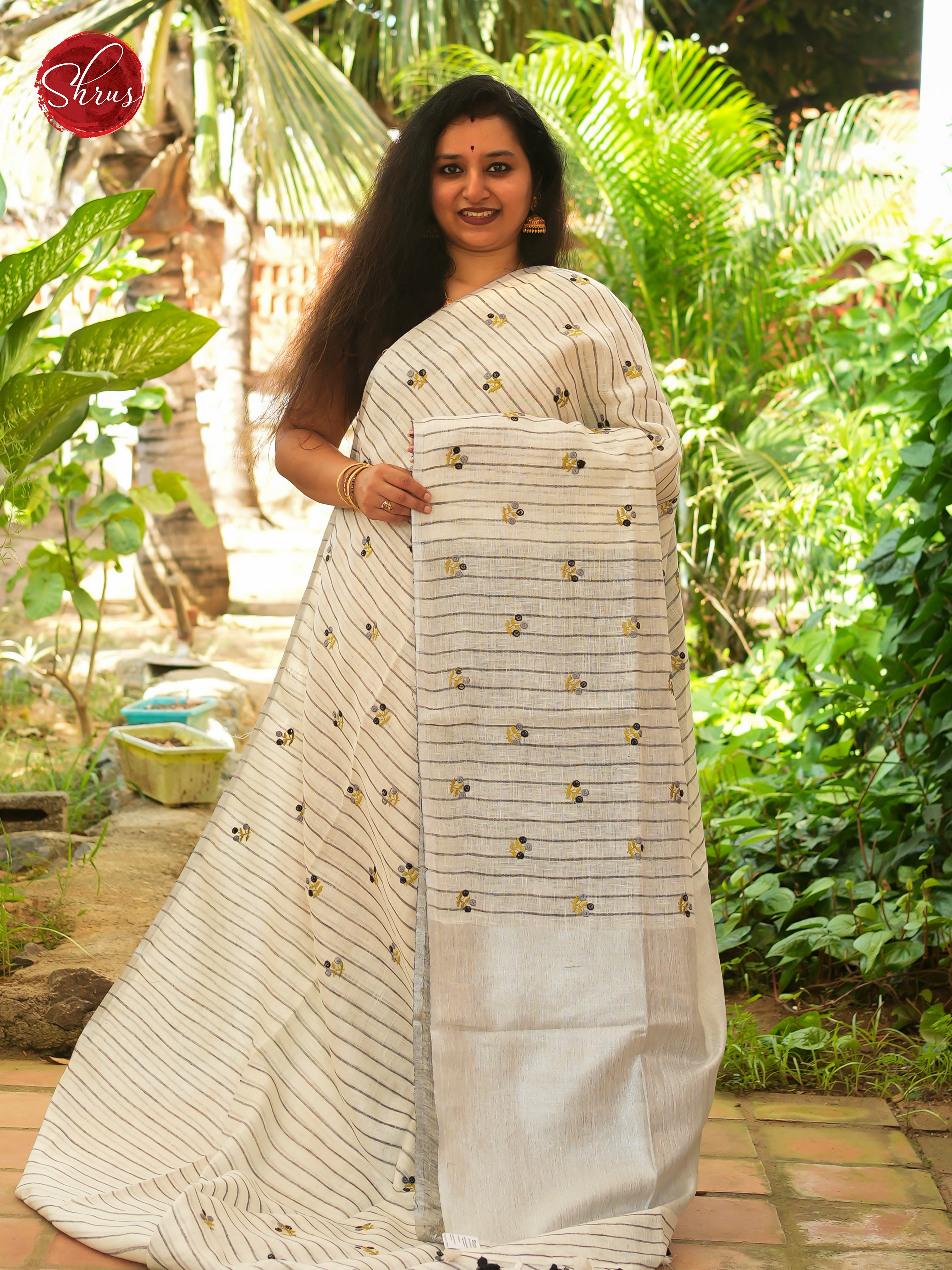 Cream - Linen Saree - Shop on ShrusEternity.com