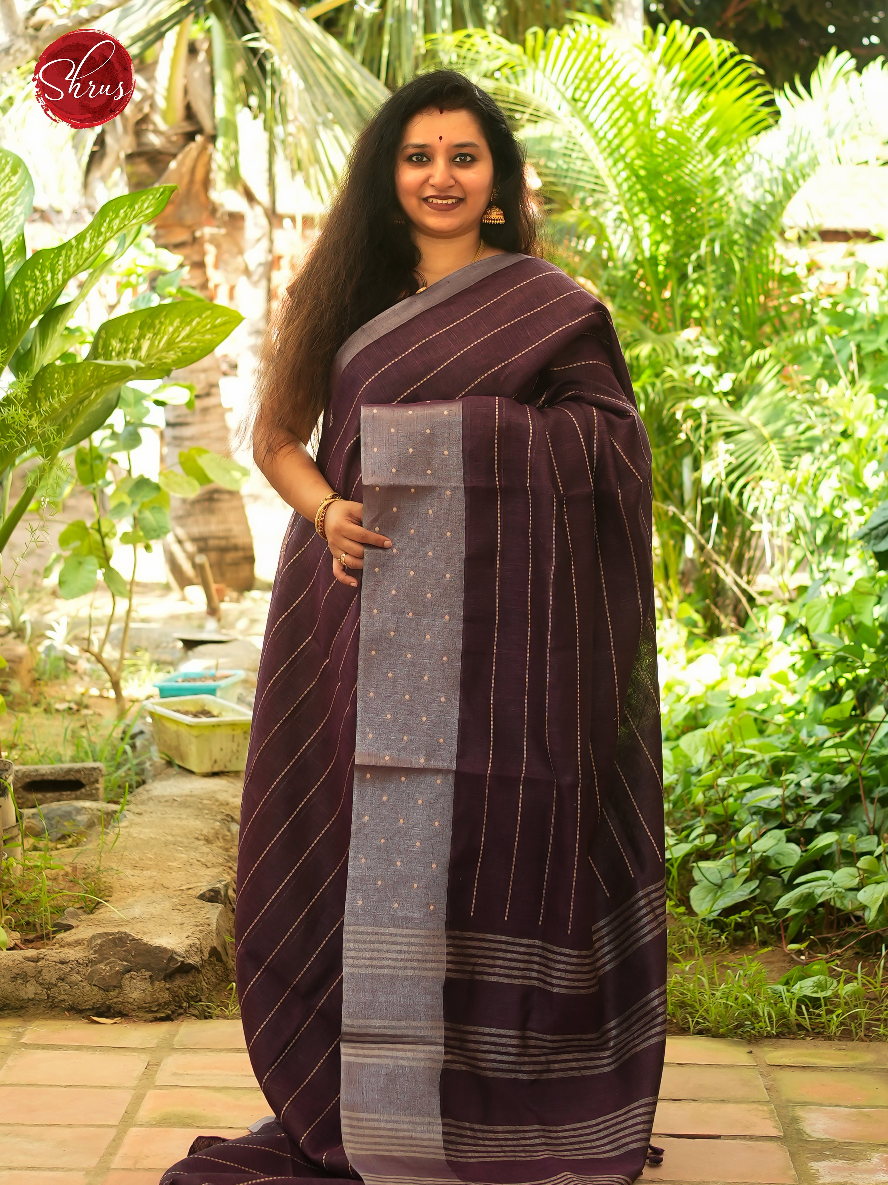 Black & Grey - Linen Saree - Shop on ShrusEternity.com