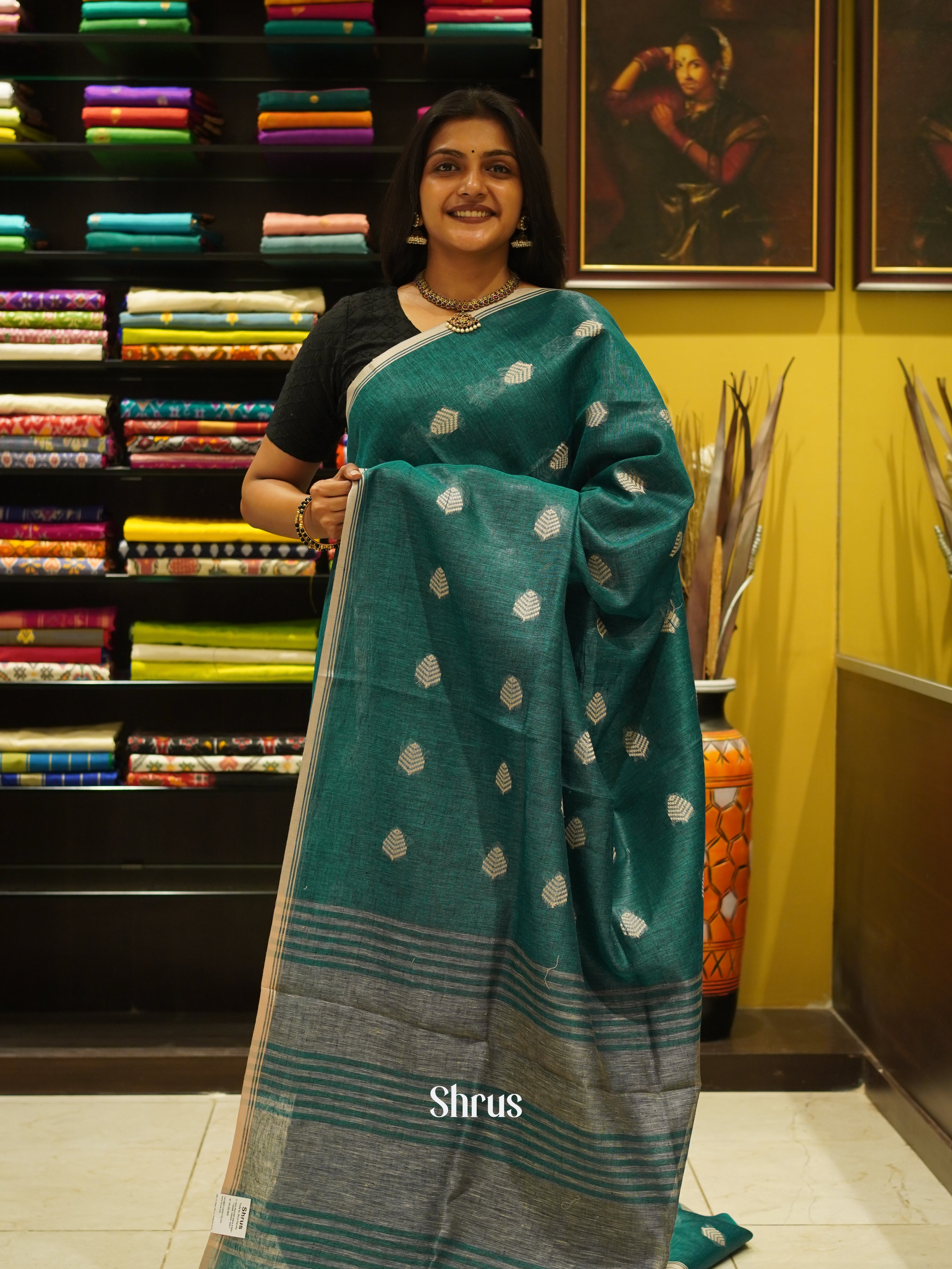 Green(Single Tone) - Linen Saree - Shop on ShrusEternity.com