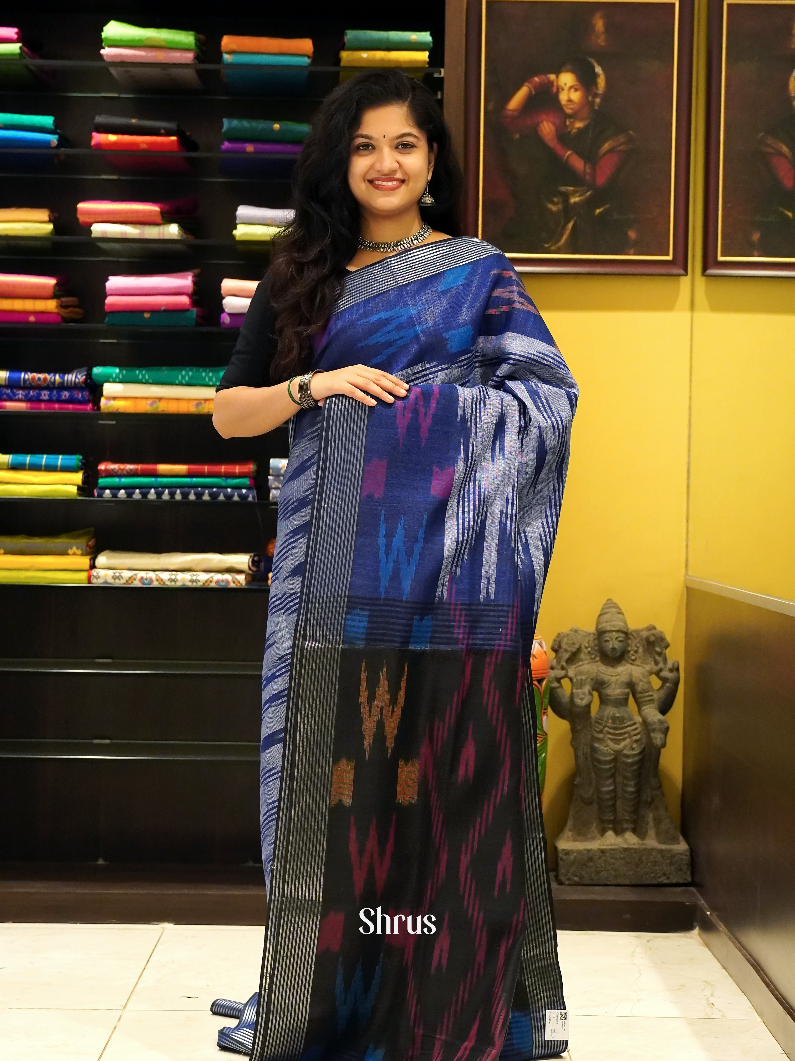 CES03076 - Semi Ikkat Saree - Shop on ShrusEternity.com