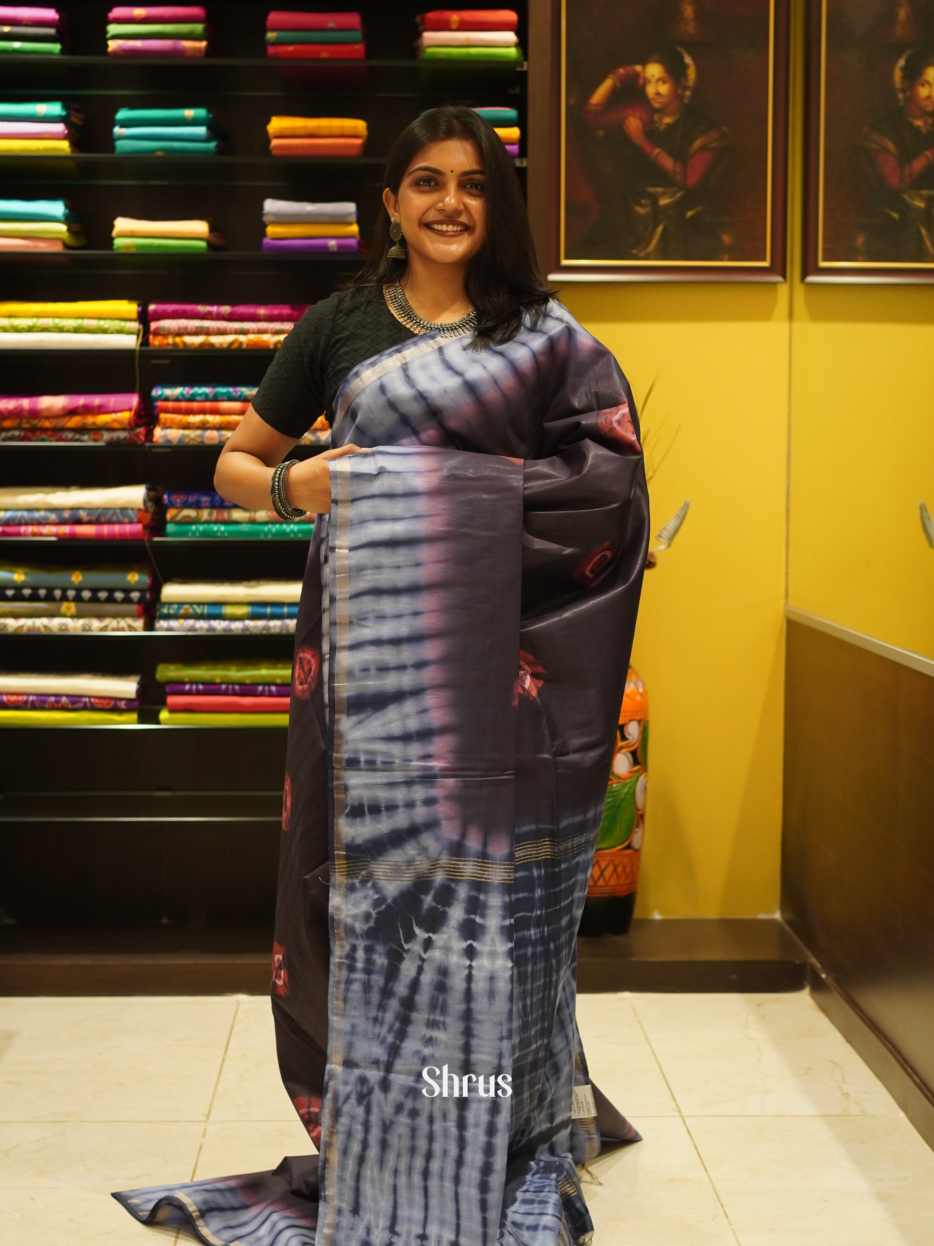 Black & White - Shibori Saree - Shop on ShrusEternity.com