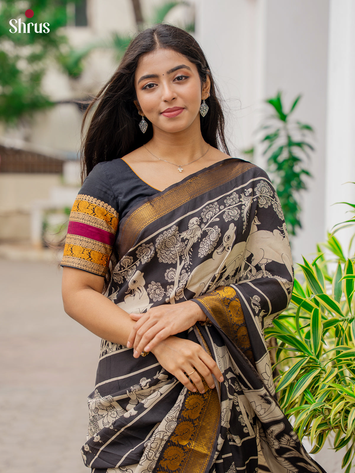 Black & Beige - Chennur-kalamkari