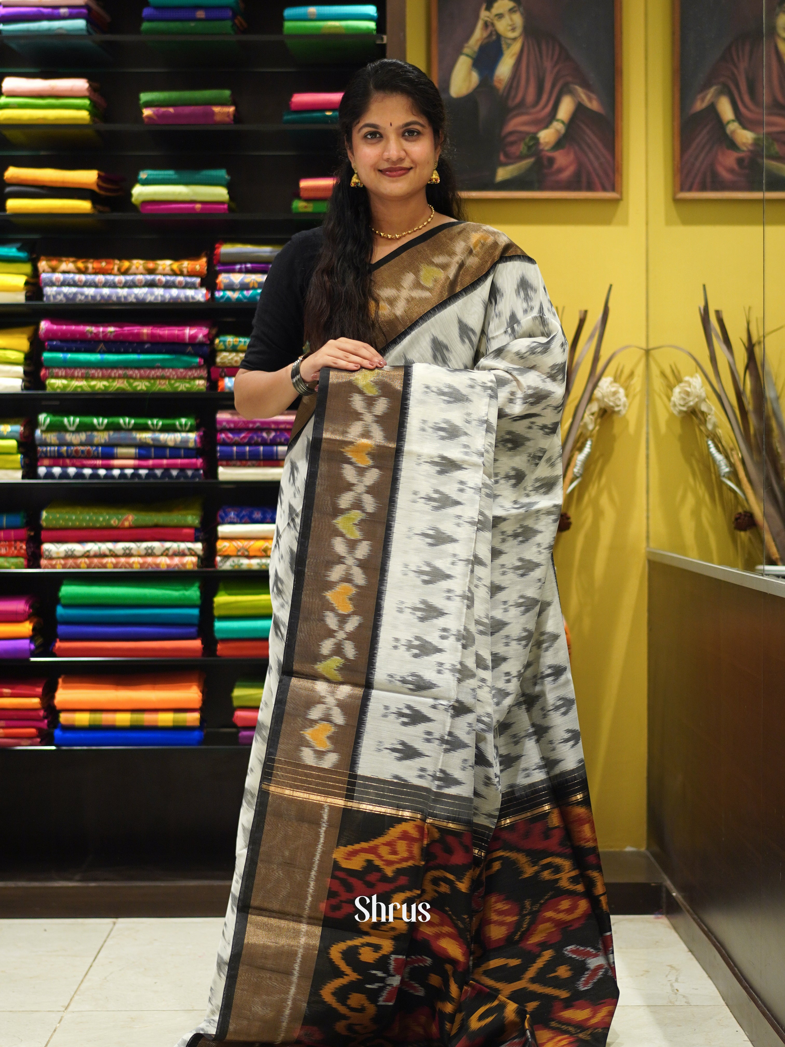 Grey & Black - Pochampally sico Saree - Shop on ShrusEternity.com