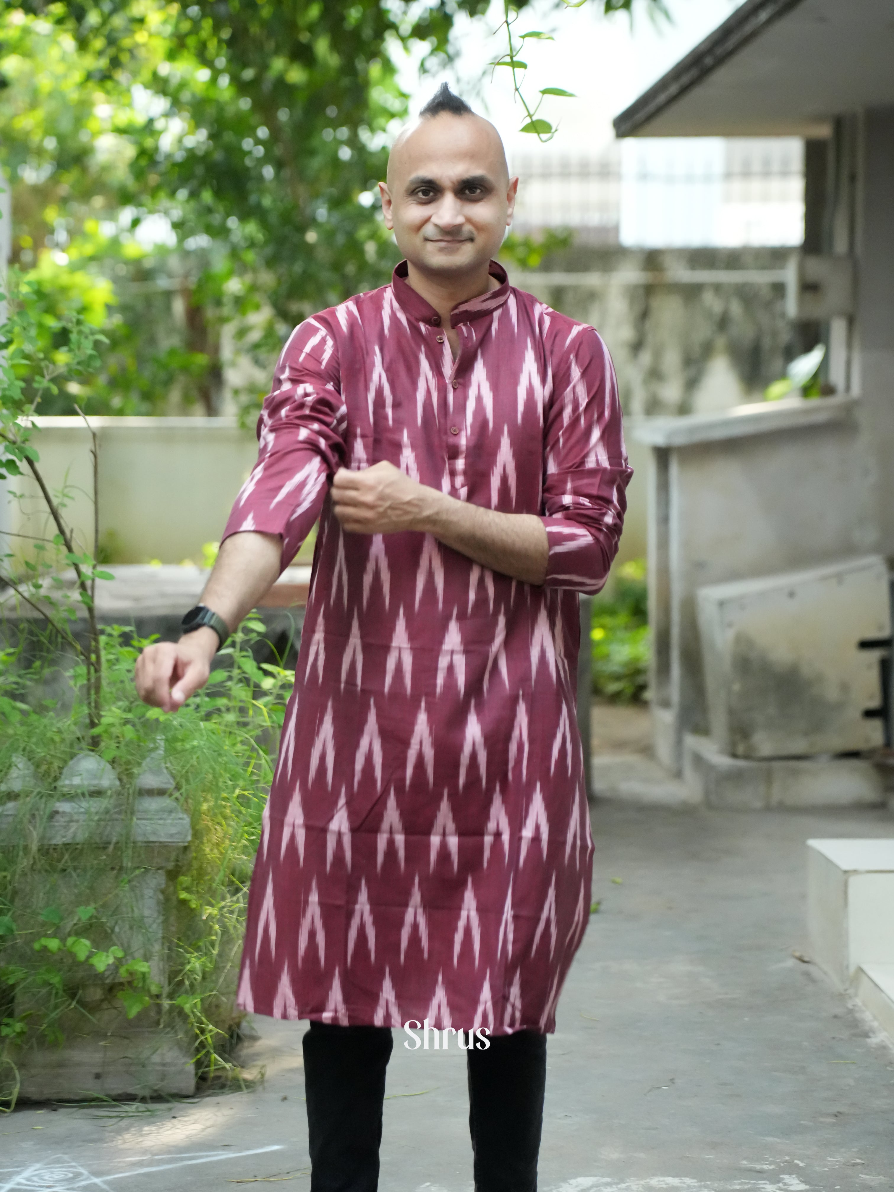 CES18494 - Readymade Mens Kurta - Shop on ShrusEternity.com