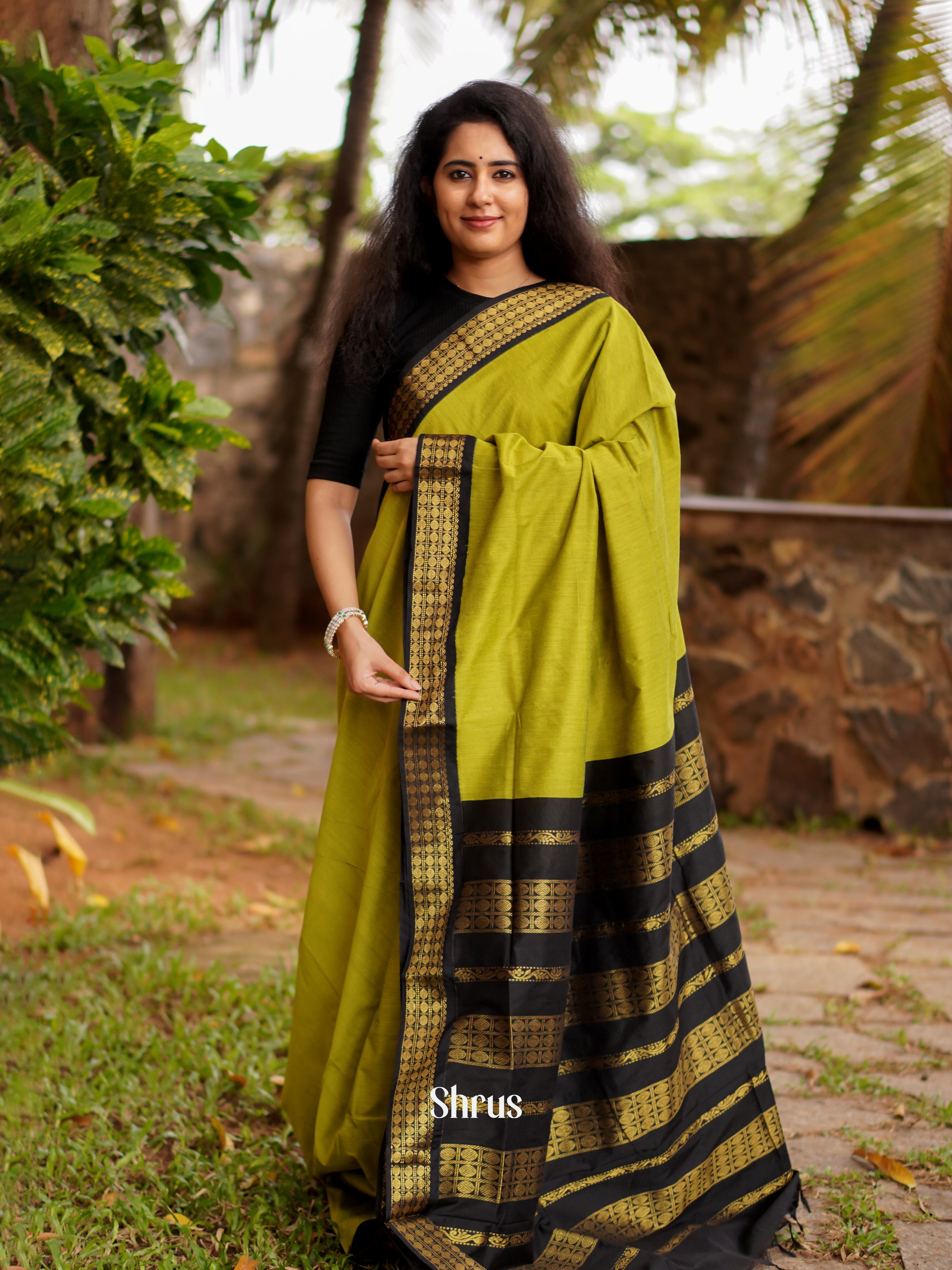 Light Green & Green - Kalyani Cotton Saree - Shop on ShrusEternity.com